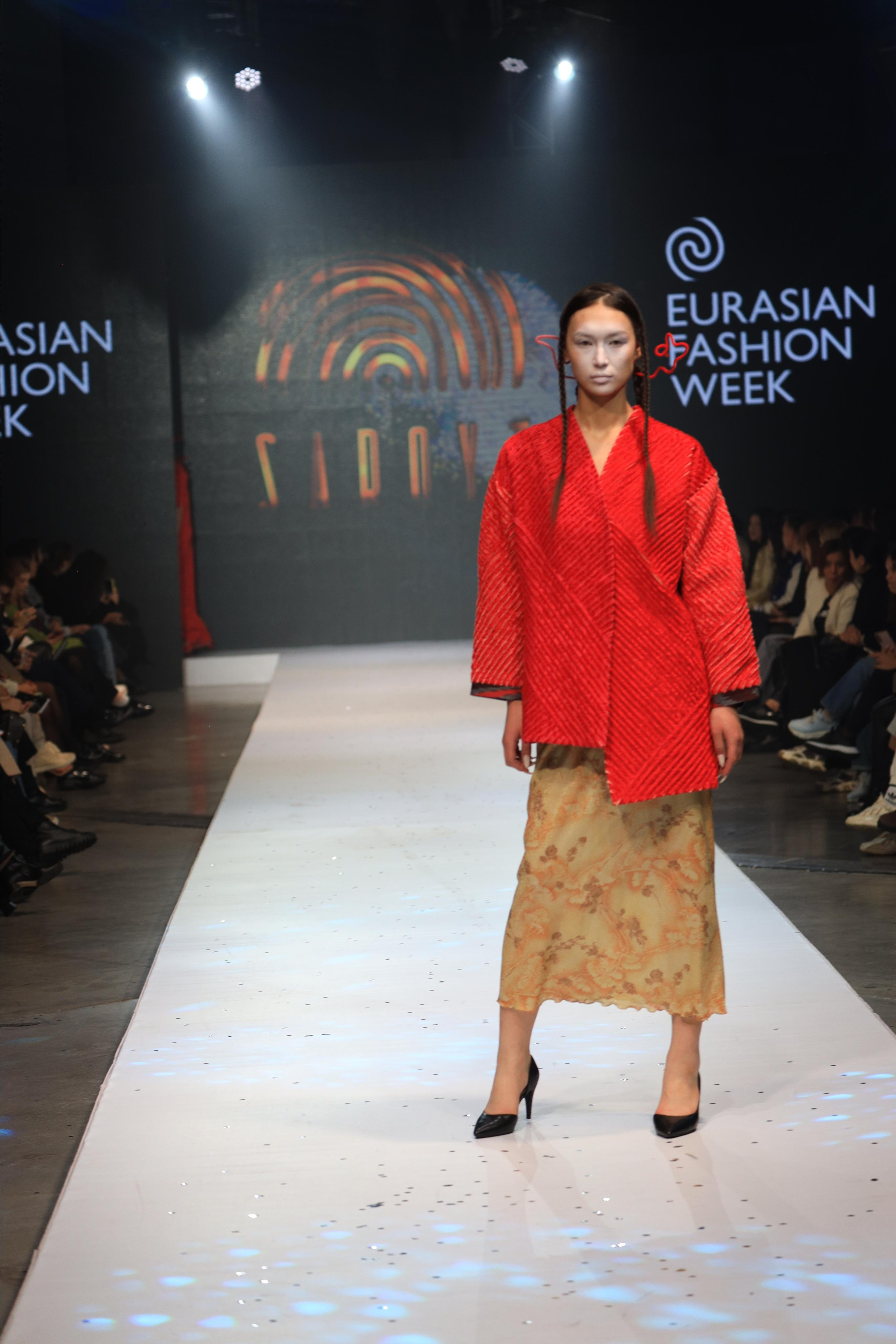Eurasian Fashion Week 2022. Контент Фотограф в Алматы и мире Джантурина Динара