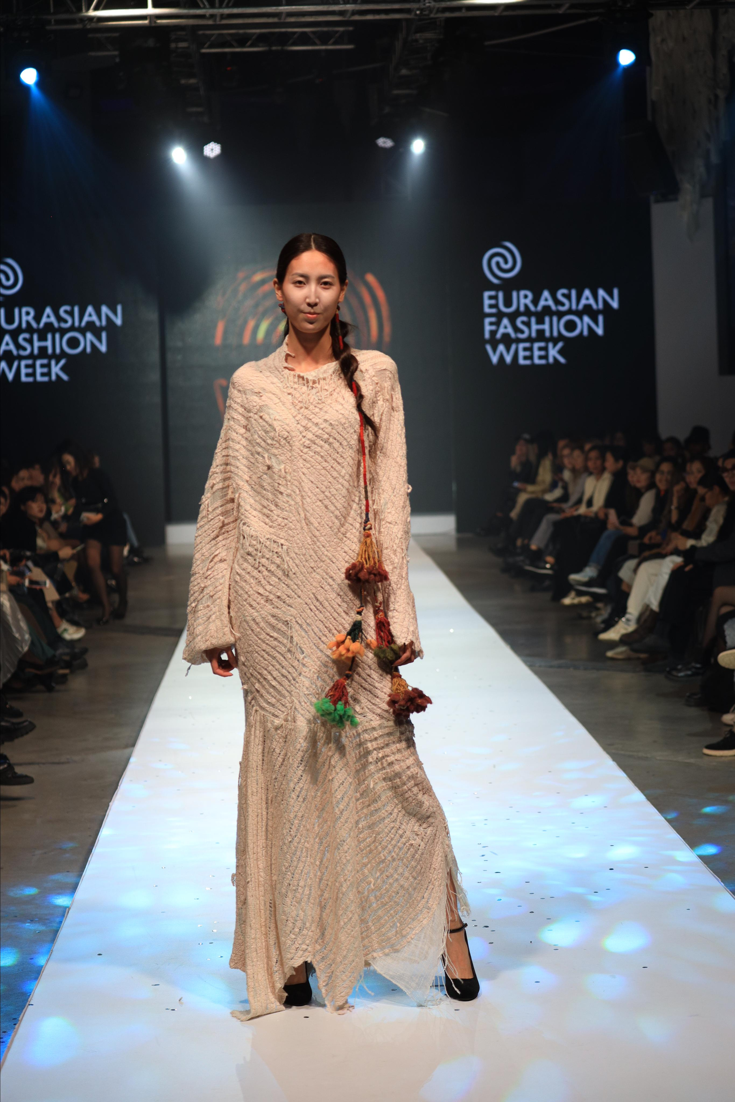 Eurasian Fashion Week 2022. Контент Фотограф в Алматы и мире Джантурина Динара