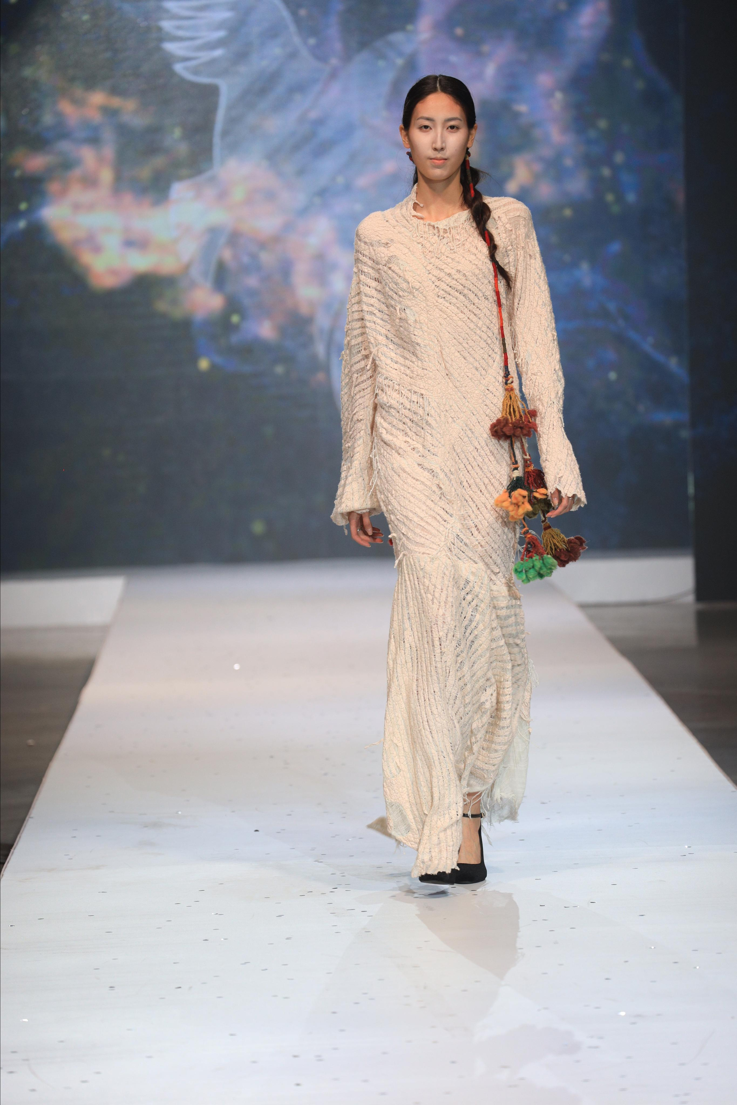 Eurasian Fashion Week 2022. Контент Фотограф в Алматы и мире Джантурина Динара