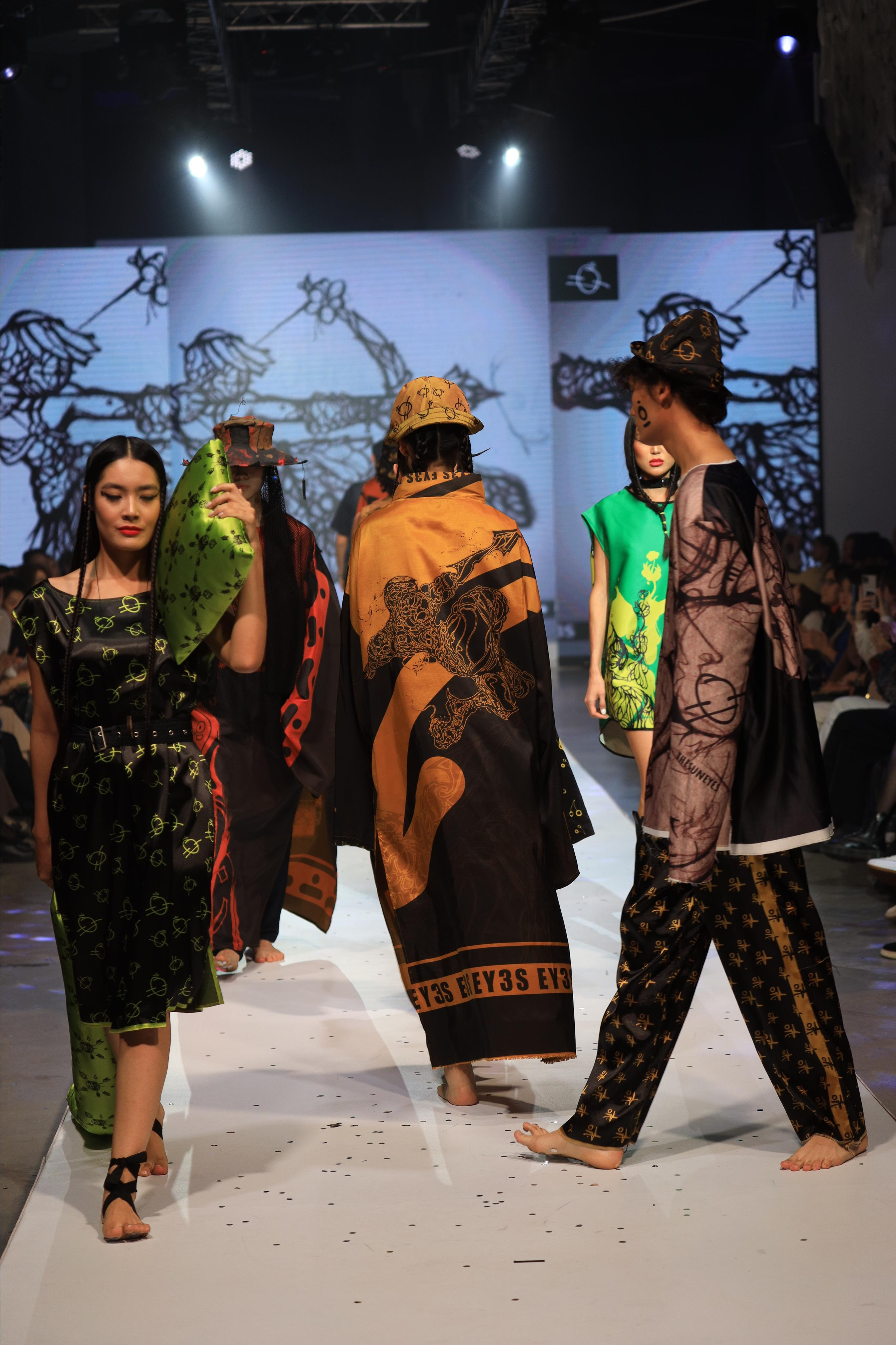 Eurasian Fashion Week 2022. Контент Фотограф в Алматы и мире Джантурина Динара