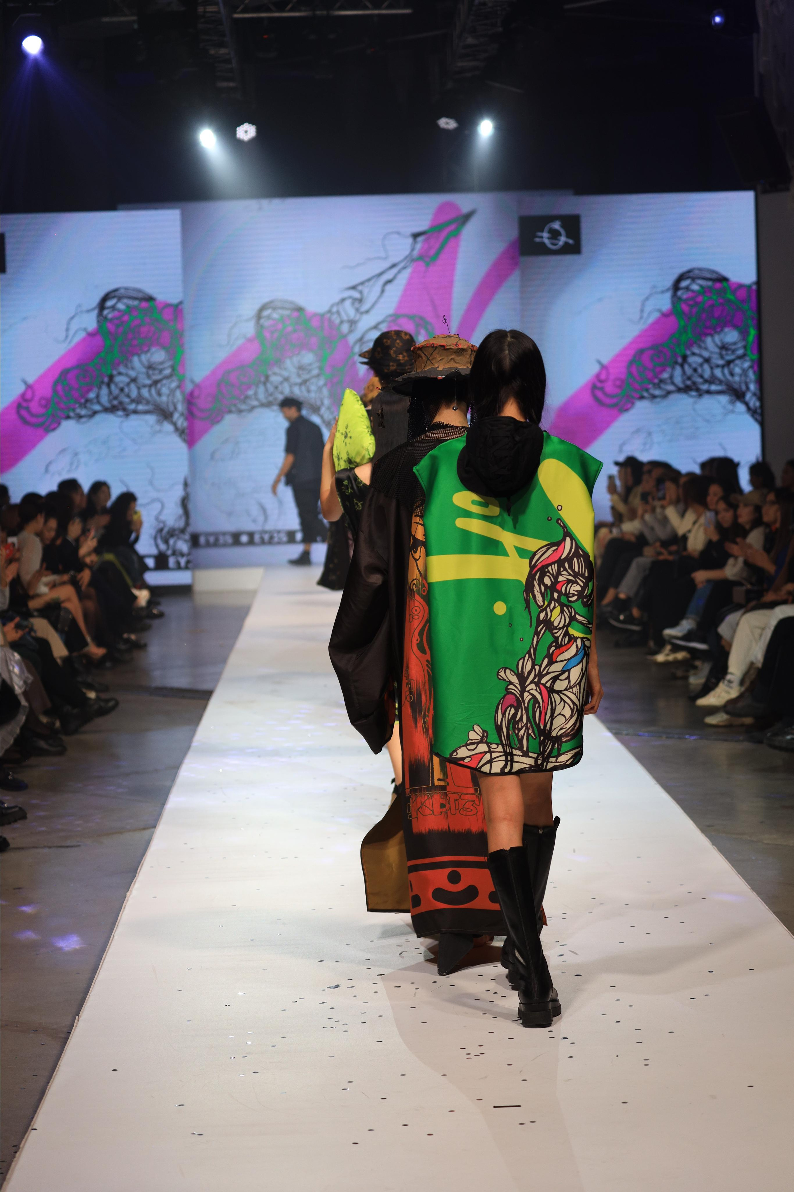 Eurasian Fashion Week 2022. Контент Фотограф в Алматы и мире Джантурина Динара