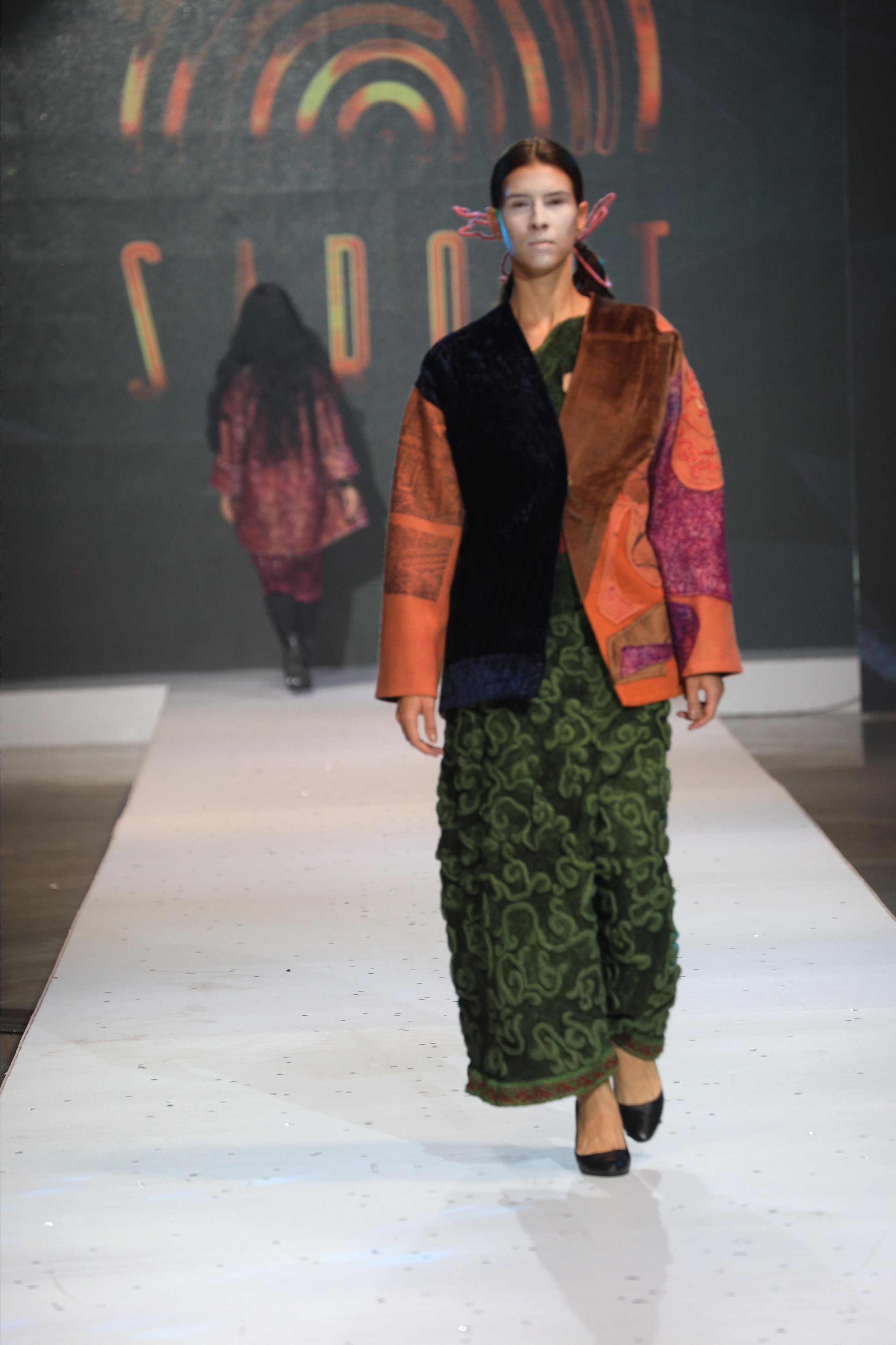 Eurasian Fashion Week 2022. Контент Фотограф в Алматы и мире Джантурина Динара