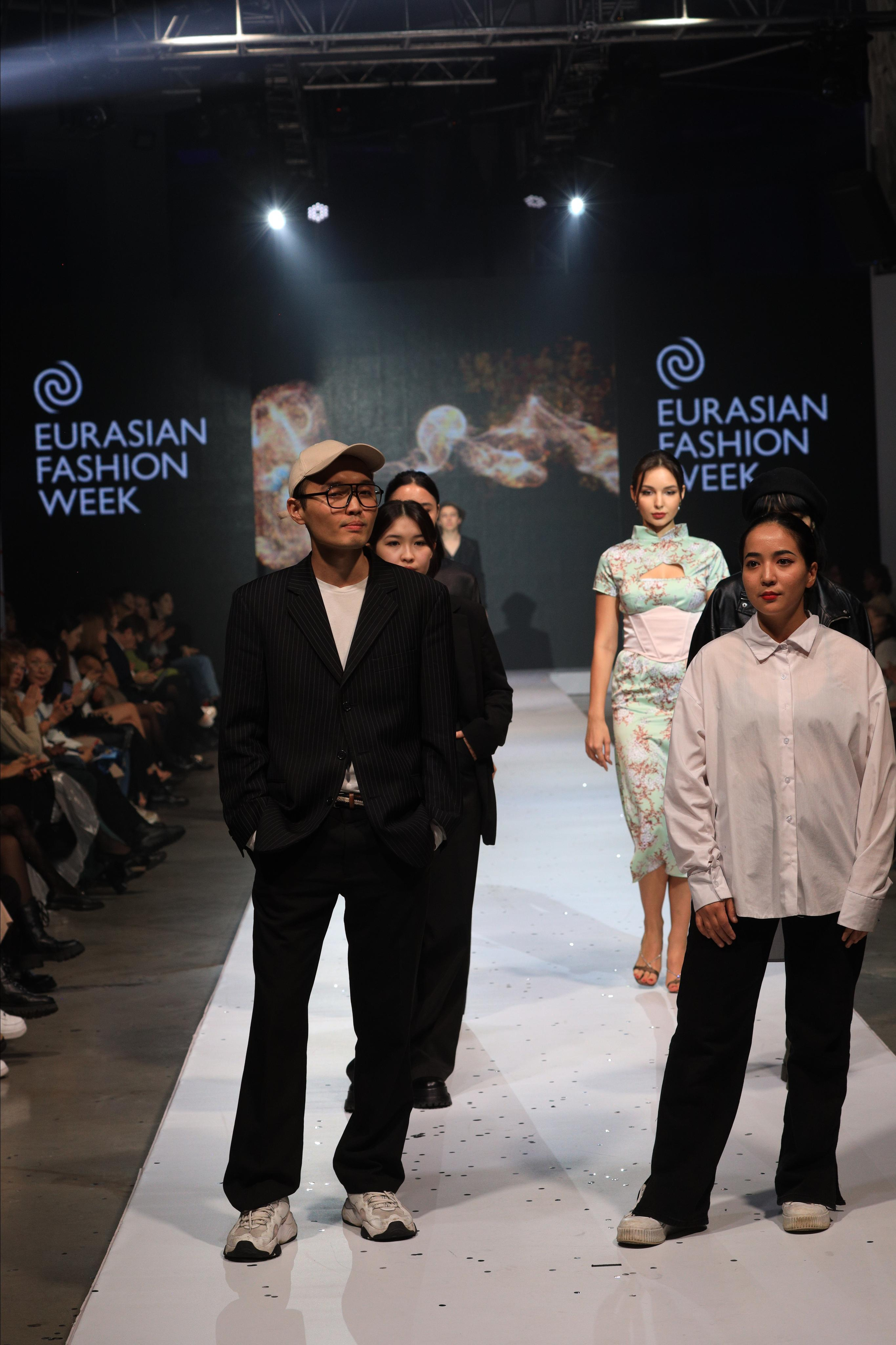 Eurasian Fashion Week 2022. Контент Фотограф в Алматы и мире Джантурина Динара