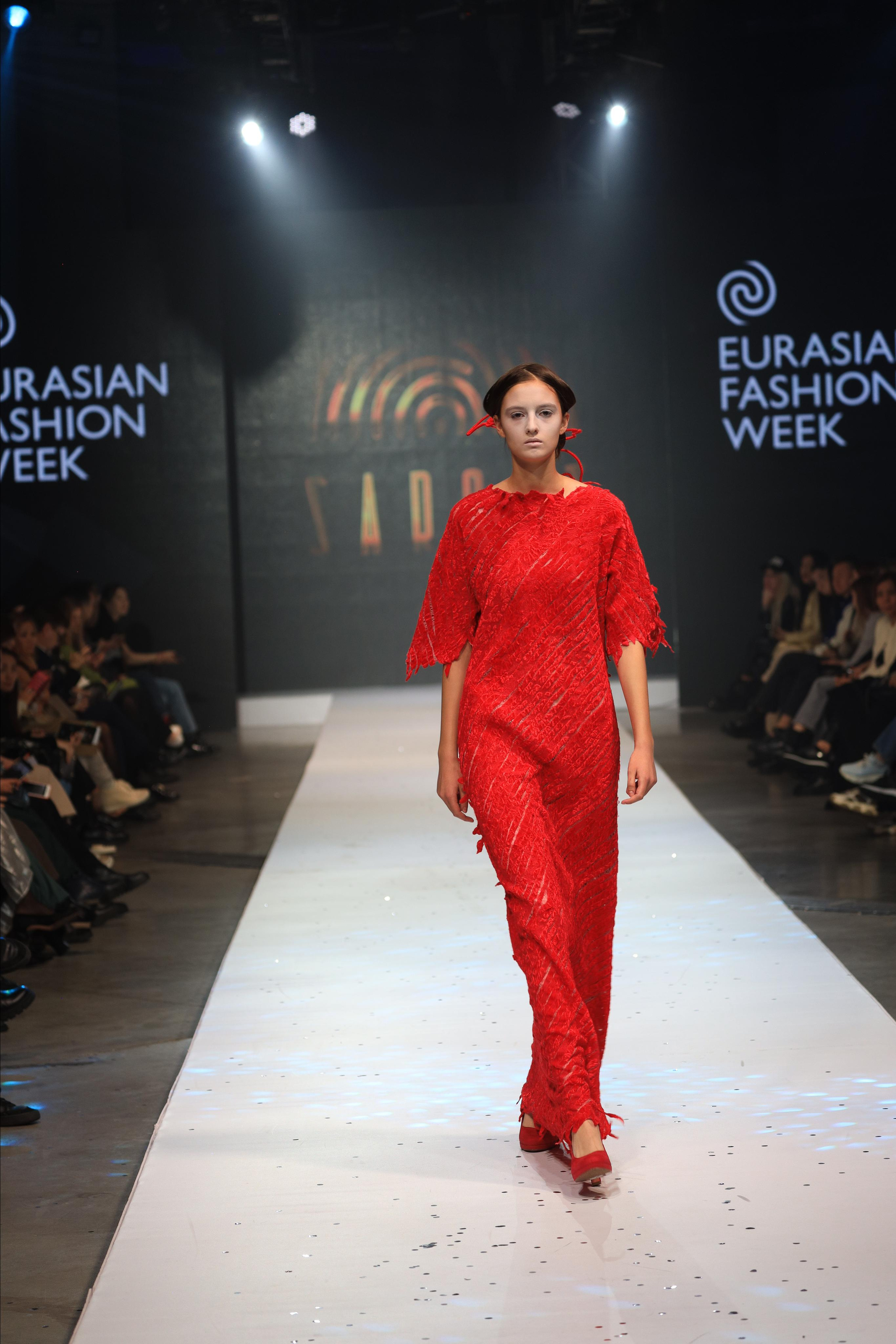 Eurasian Fashion Week 2022. Контент Фотограф в Алматы и мире Джантурина Динара