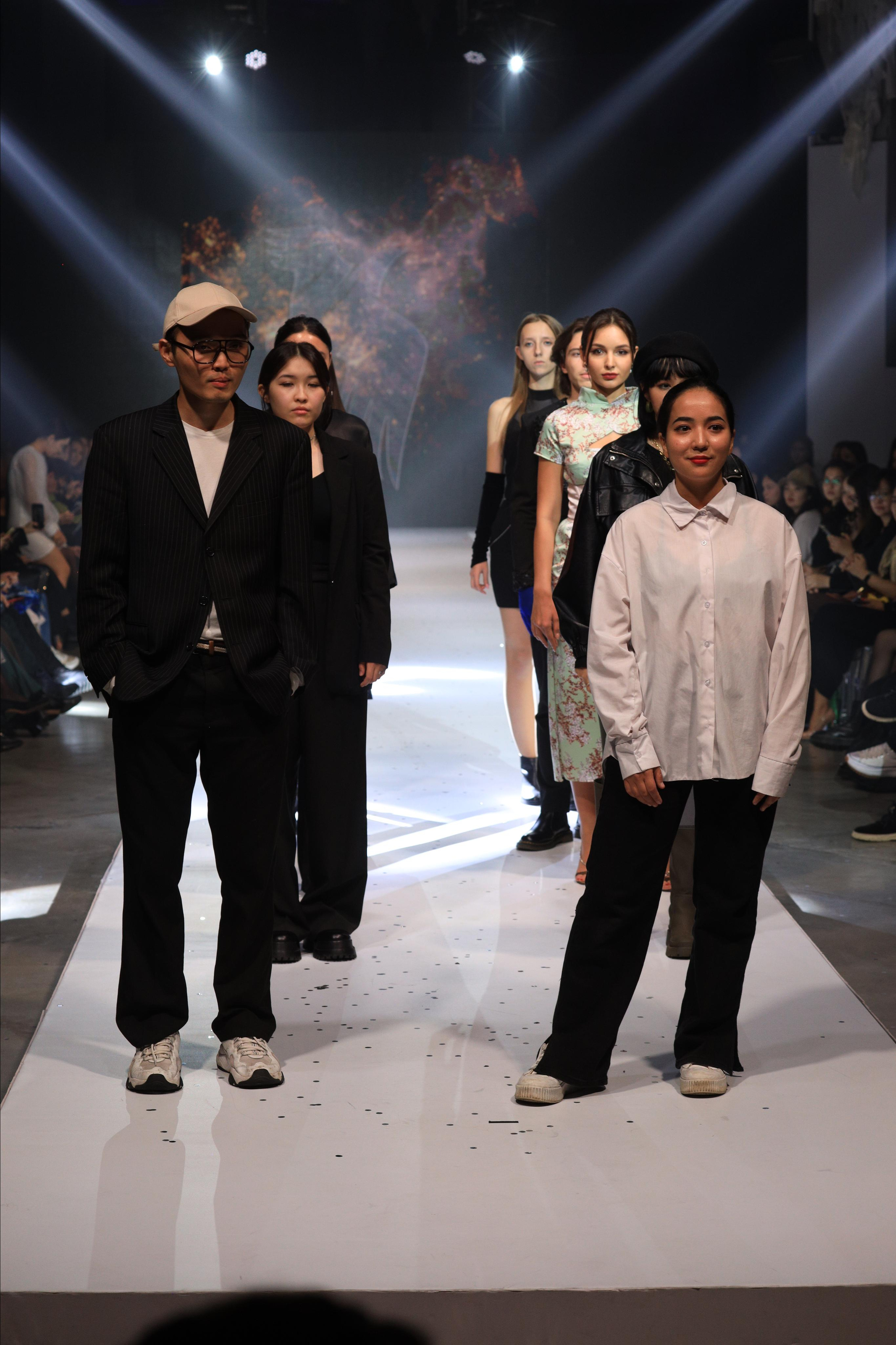 Eurasian Fashion Week 2022. Контент Фотограф в Алматы и мире Джантурина Динара
