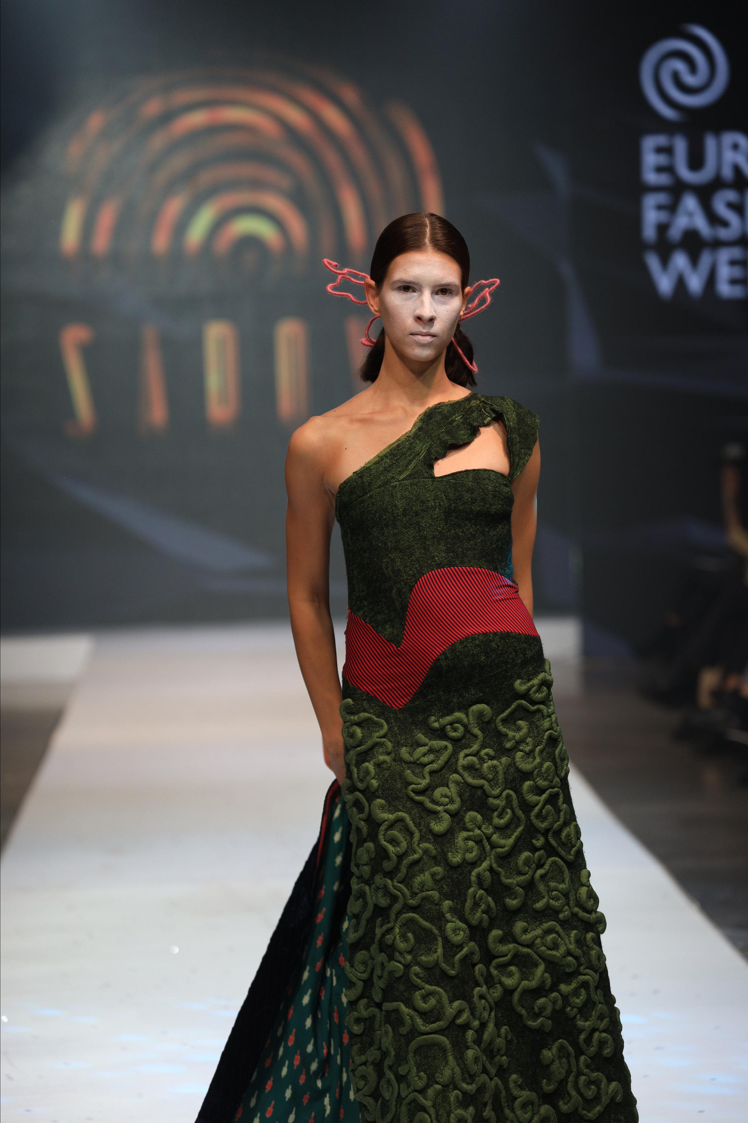 Eurasian Fashion Week 2022. Контент Фотограф в Алматы и мире Джантурина Динара