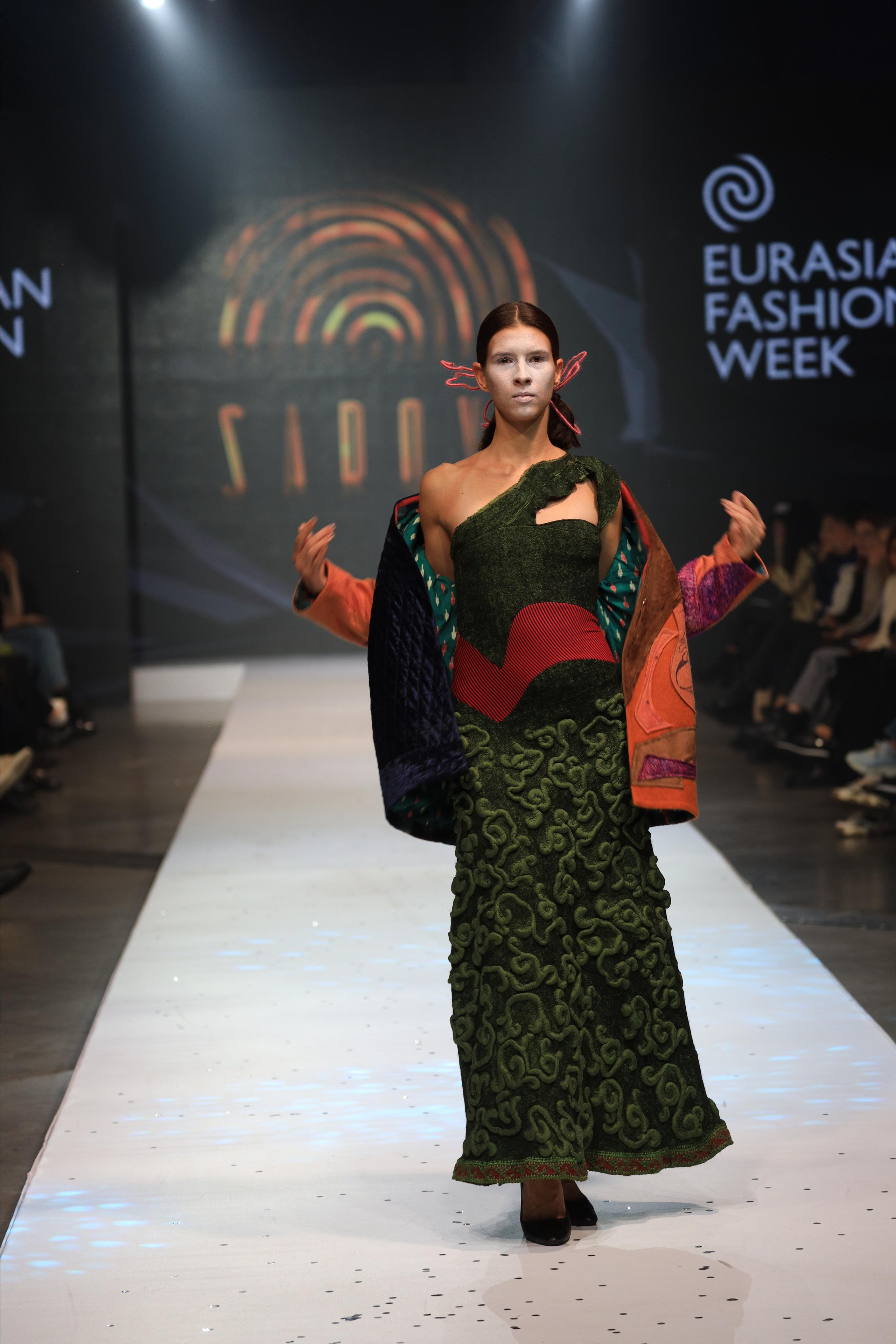 Eurasian Fashion Week 2022. Контент Фотограф в Алматы и мире Джантурина Динара