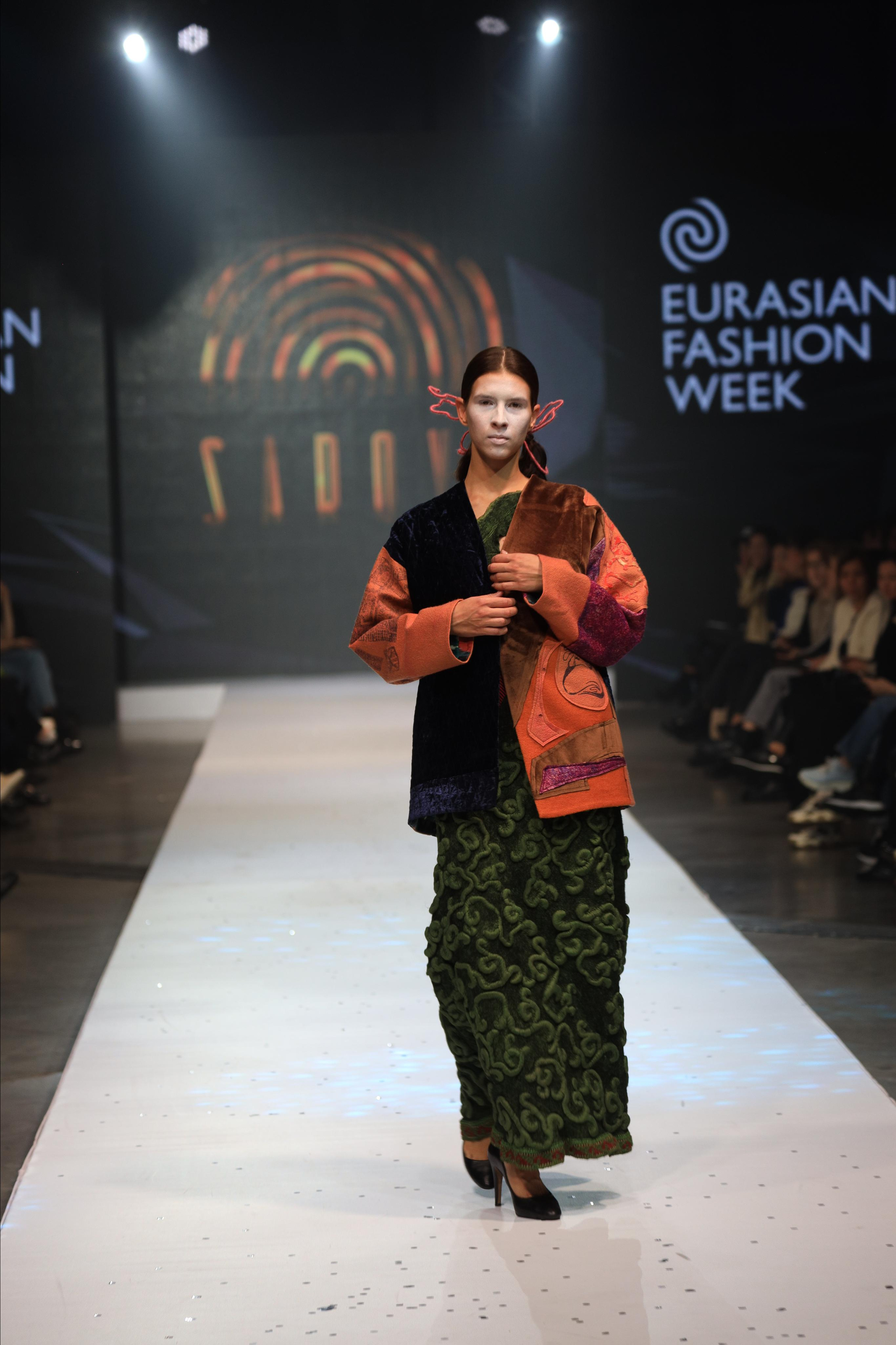 Eurasian Fashion Week 2022. Контент Фотограф в Алматы и мире Джантурина Динара