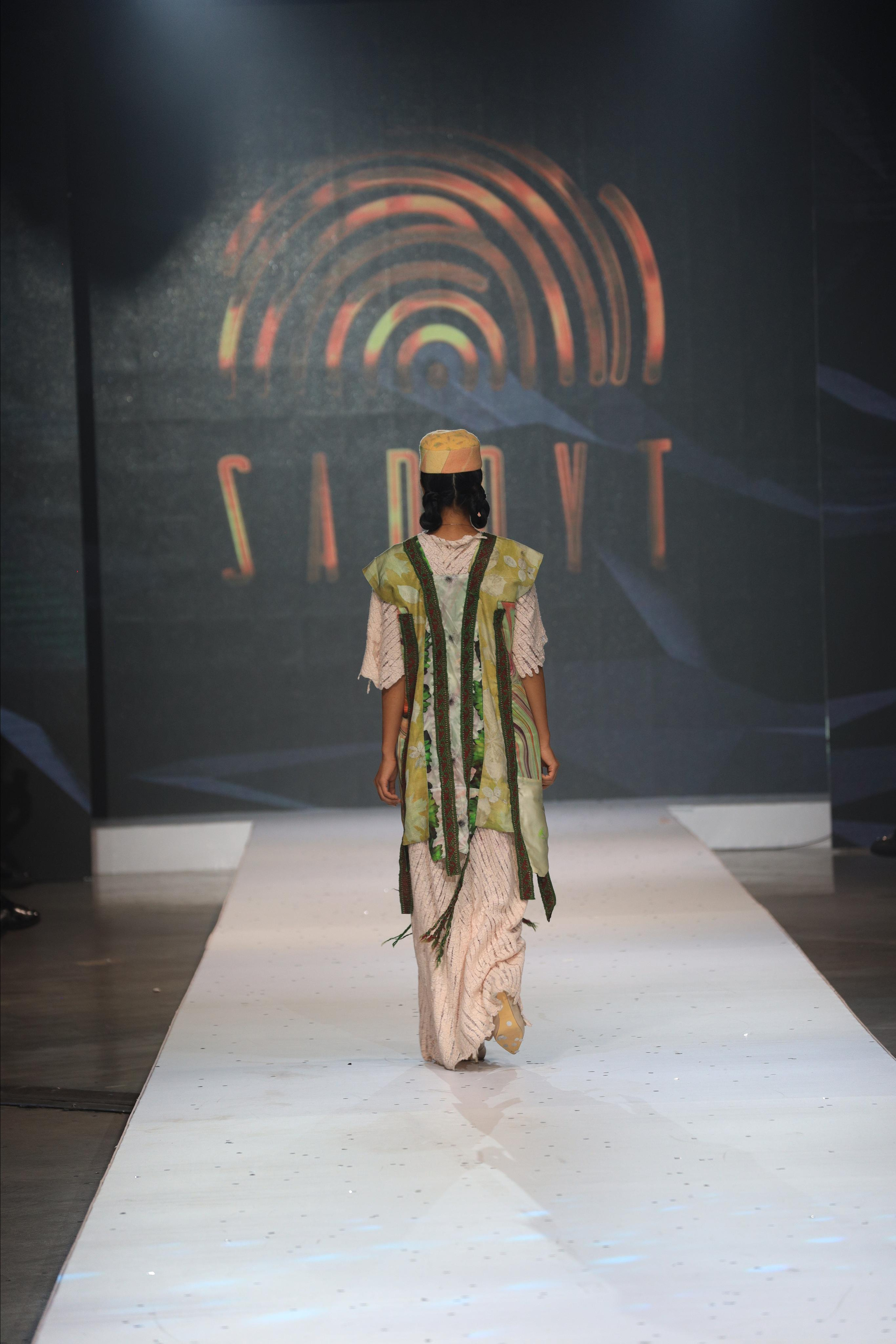 Eurasian Fashion Week 2022. Контент Фотограф в Алматы и мире Джантурина Динара