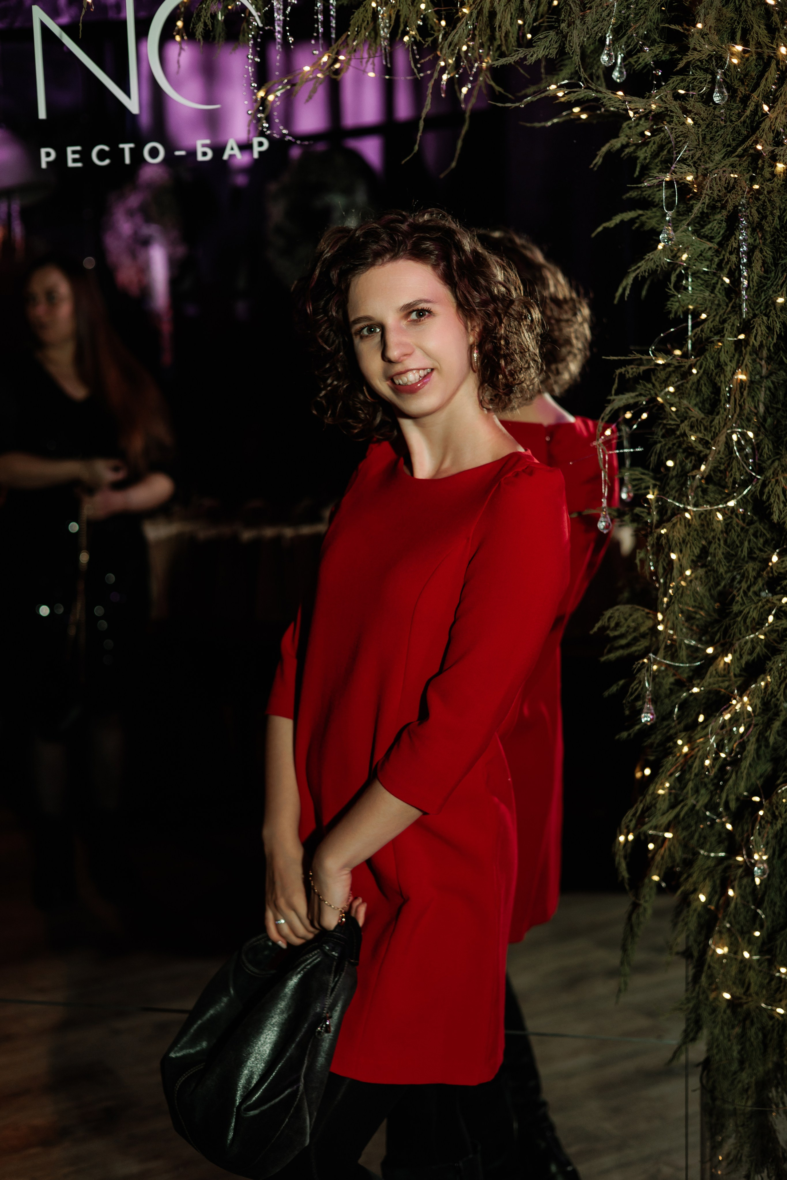 Репортаж Mona. Фотограф Саратов Анастасия