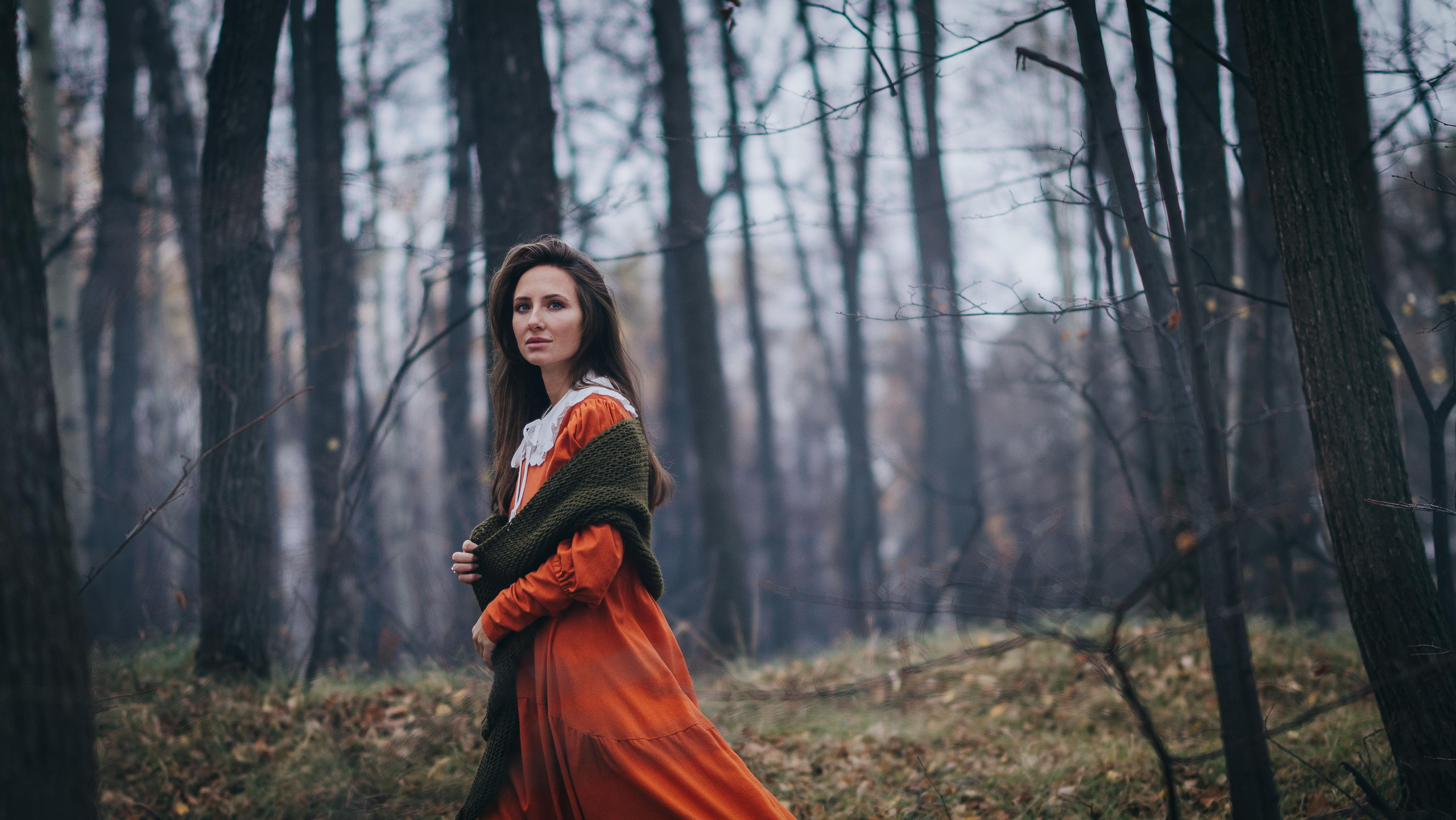 Яблоки падают в небо. Портретный арт-фотограф в Екатеринбурге Алена Нестерова