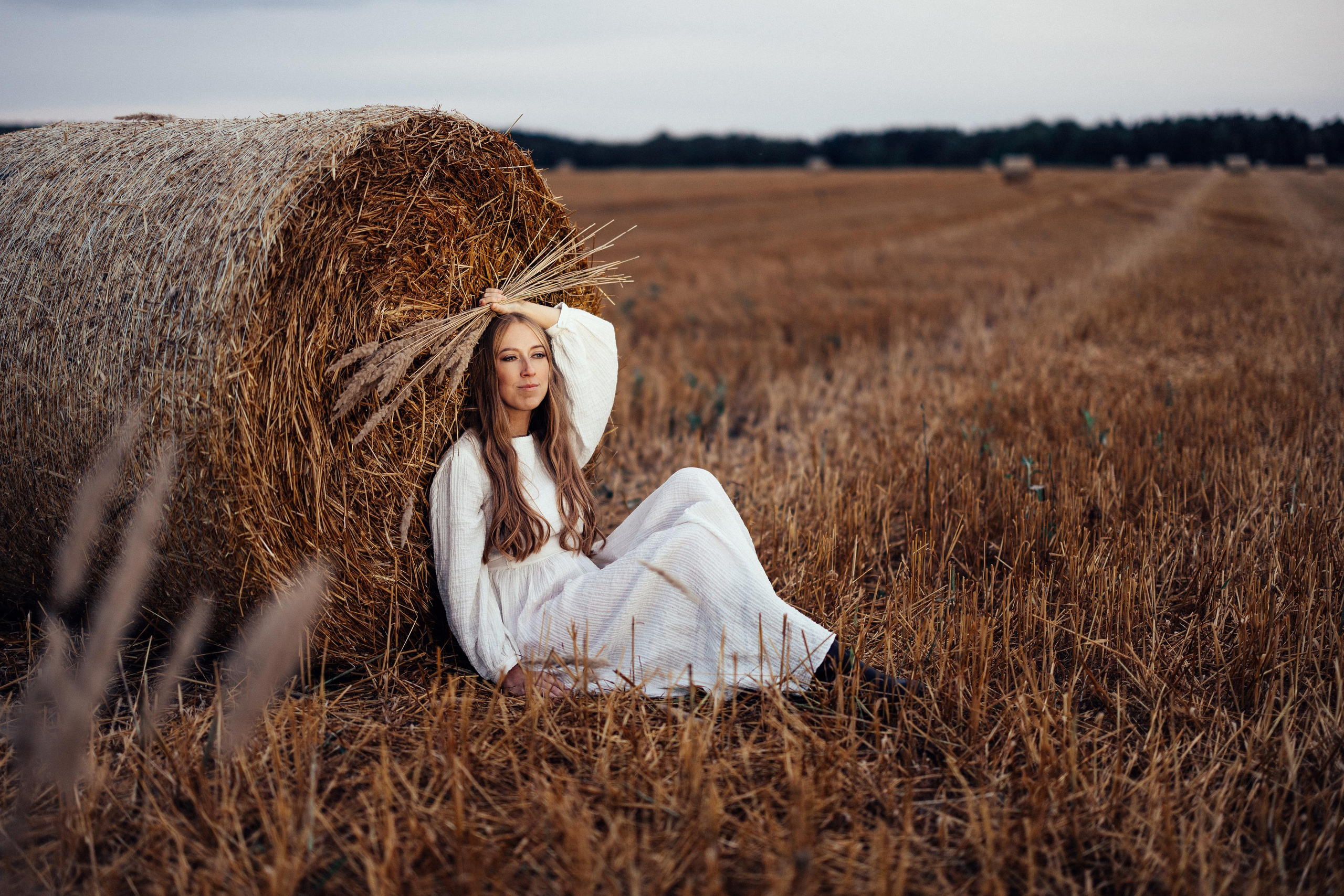 Девица в поле. Портретный арт-фотограф в Екатеринбурге Алена Нестерова