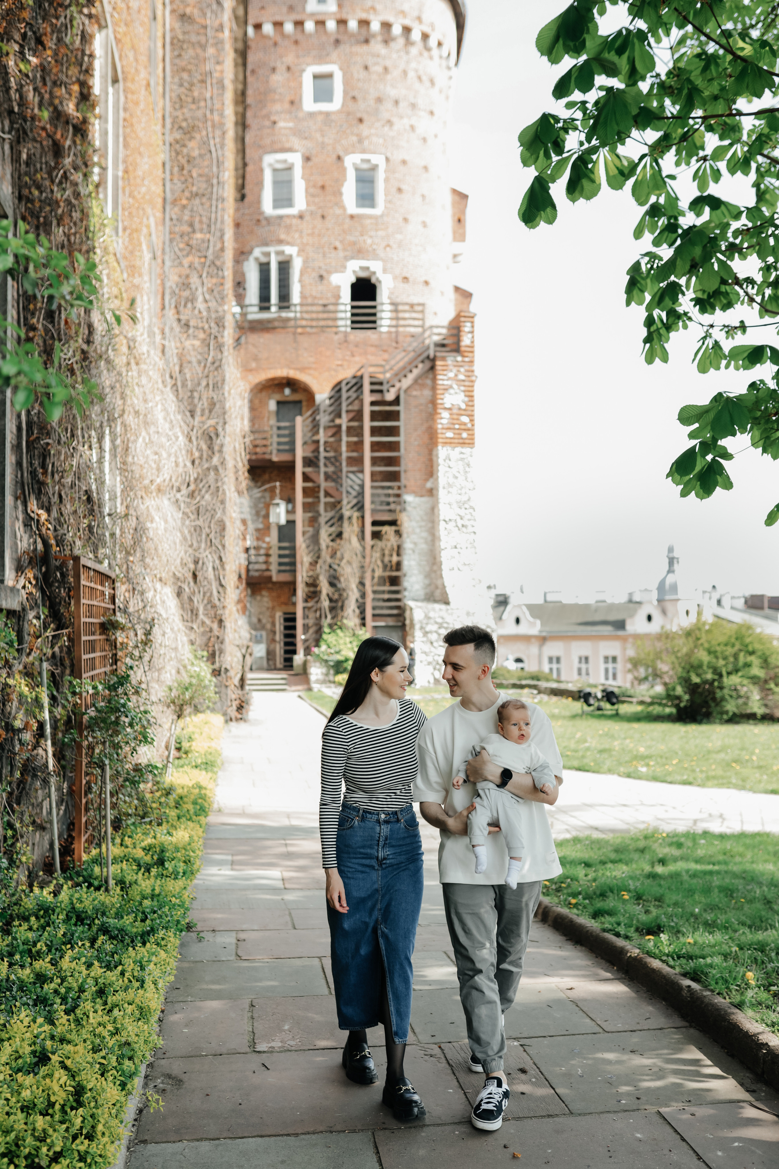 Счастье теперь втроем. Свадебный и семейный фотограф в Варшаве
