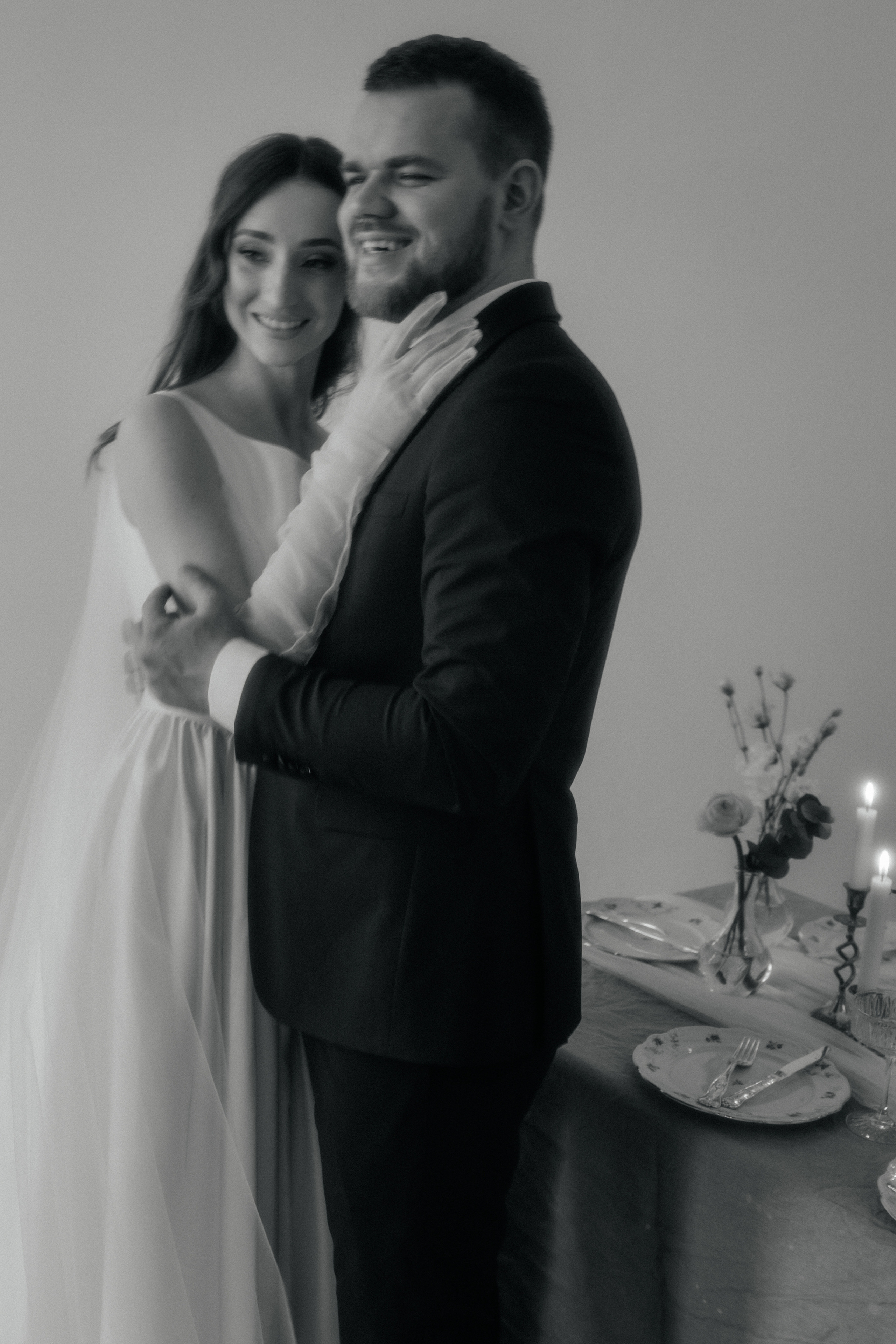 Нежность на кончиках пальцев. Свадебный и семейный фотограф в Варшаве