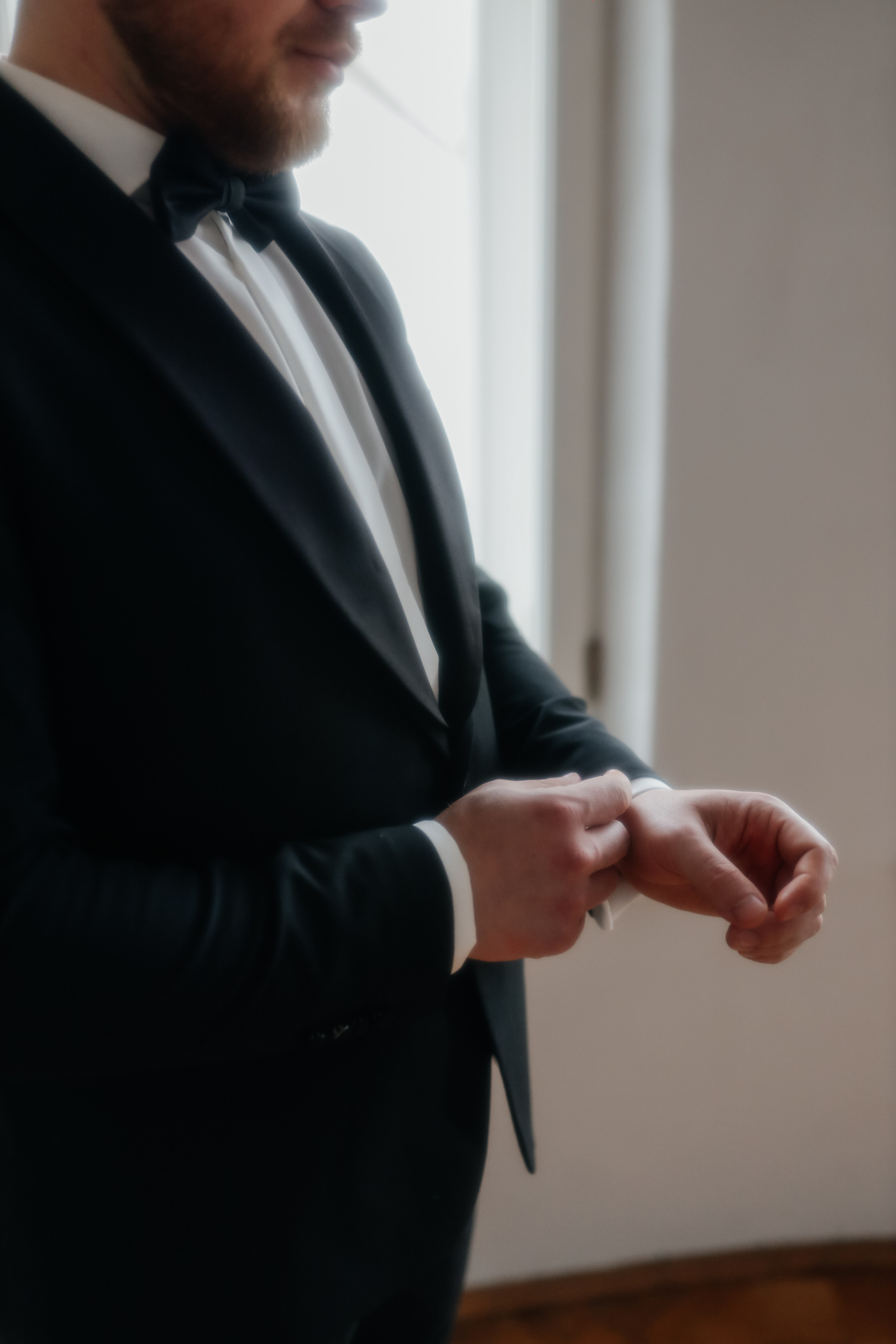 Нежность на кончиках пальцев. Свадебный и семейный фотограф в Варшаве