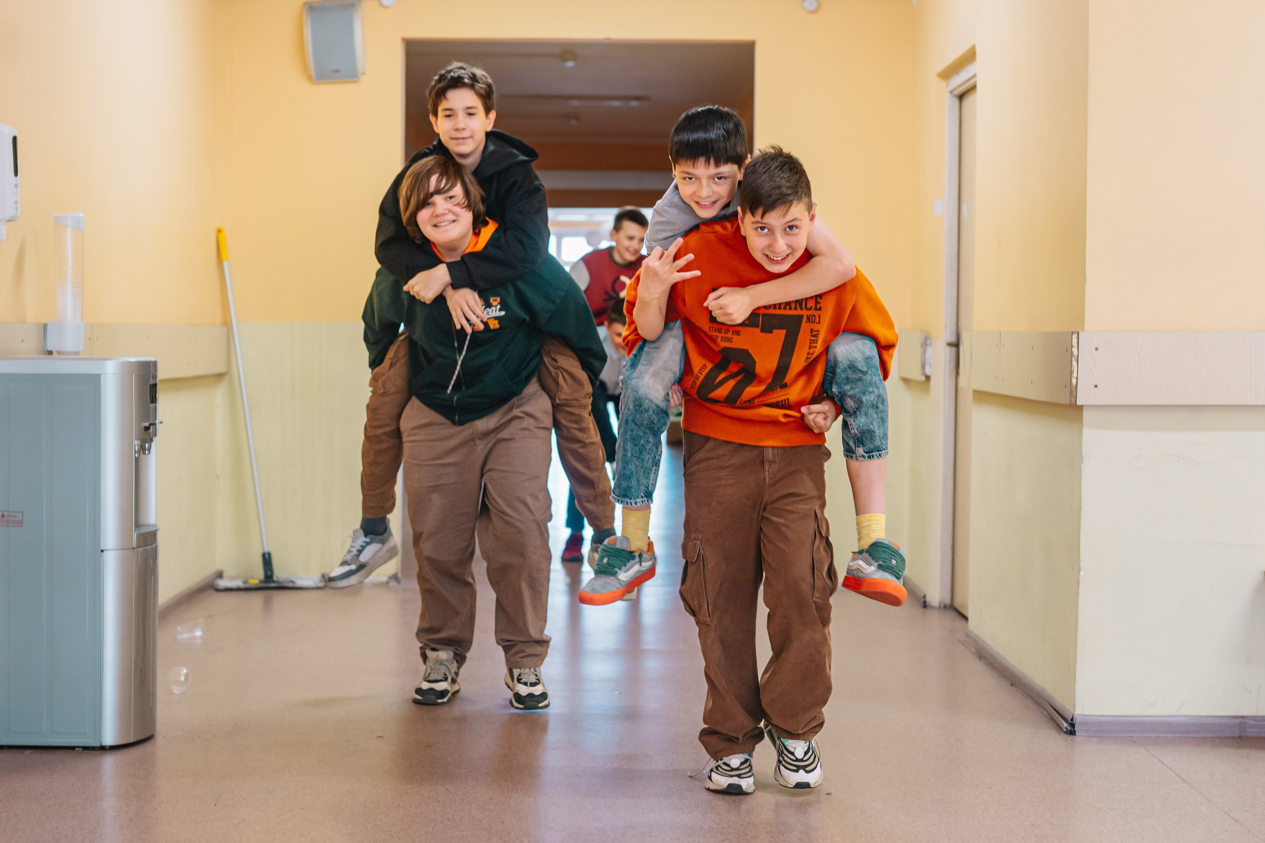 6 класс. Школьные альбомы и альбомы для детского сада. Юлия Осипова. Москва