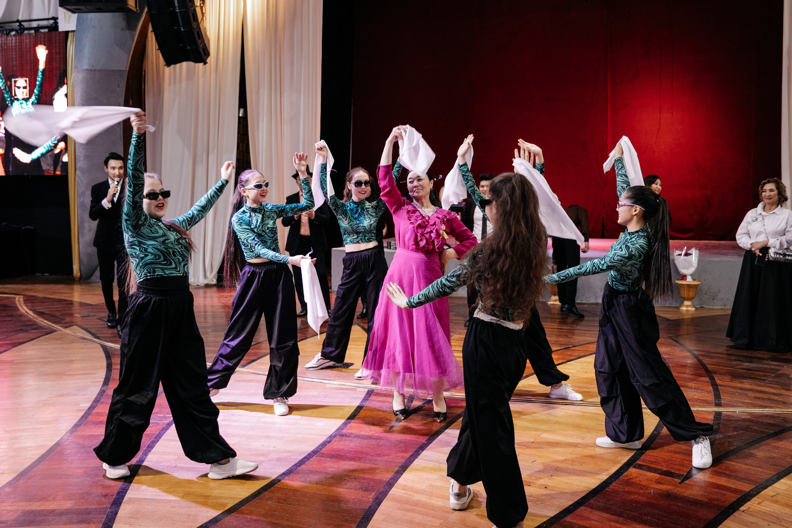 Свадебный банкет Абылайхан и Меруерт. Akkanatart.kz