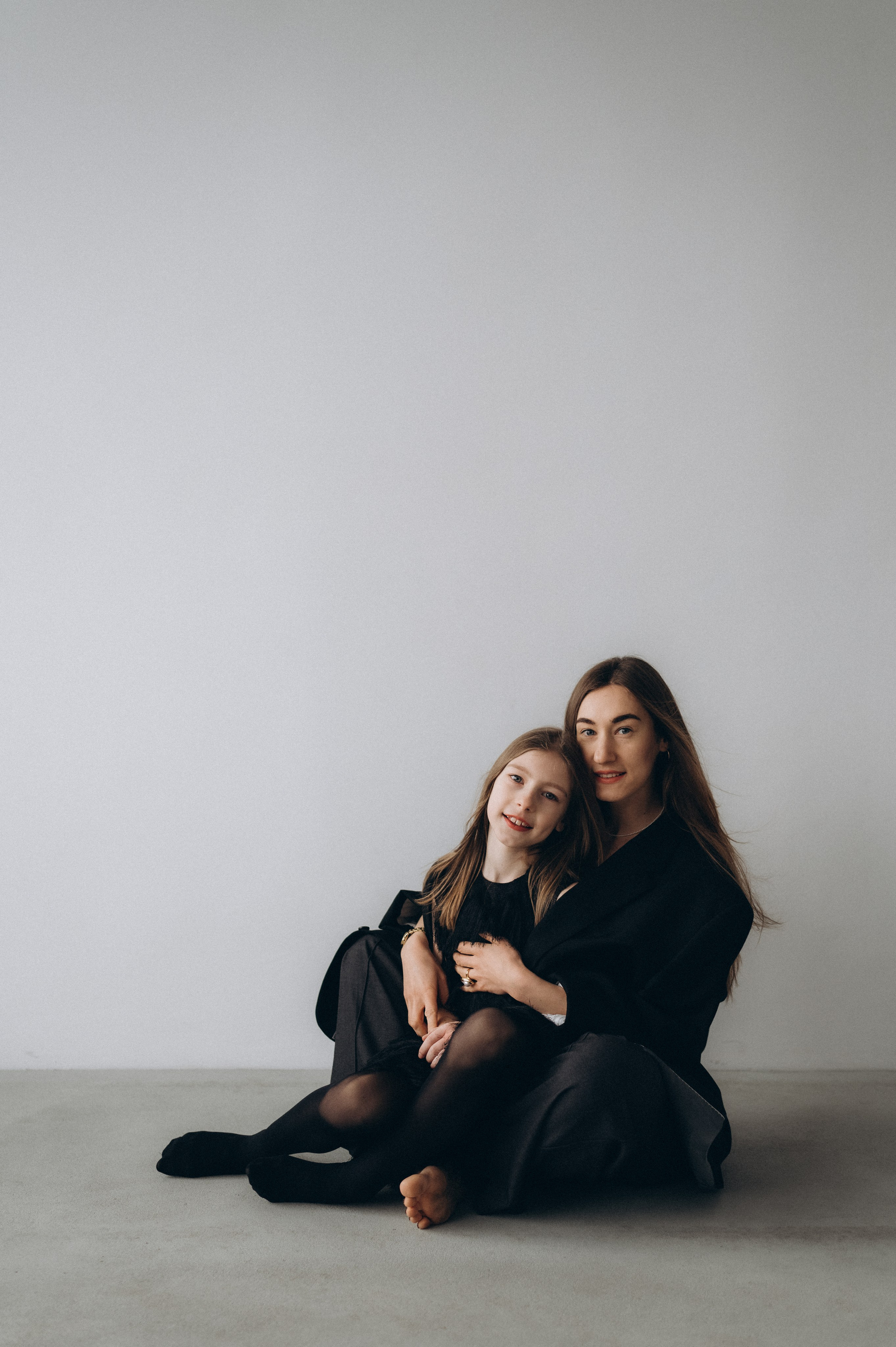 Нежные Вероника и Полина. Семейный фотограф в Минске Дарья Дреко