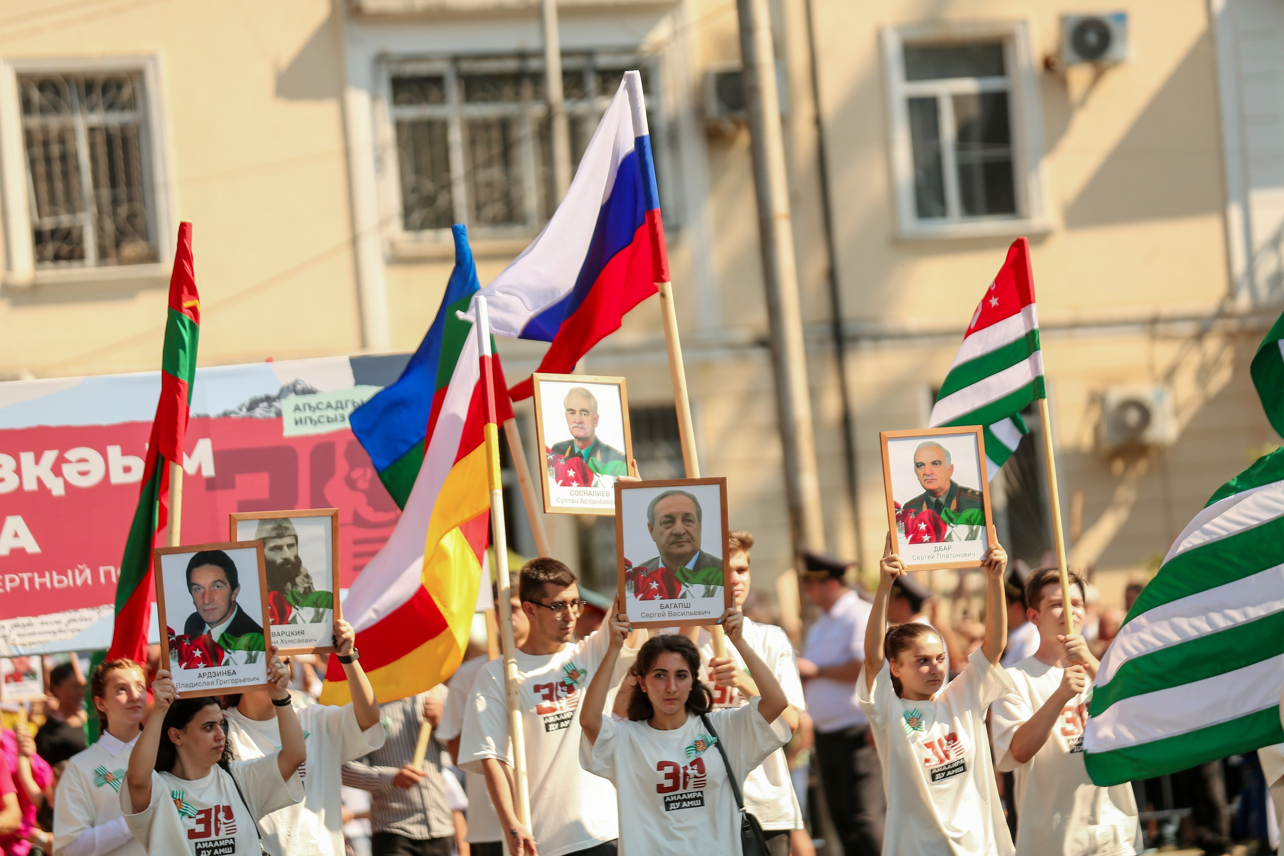 30-летие Дня Победы и Независимости Абхазии. Свадебный и семейный фотограф в Абхазии Эля Цишба