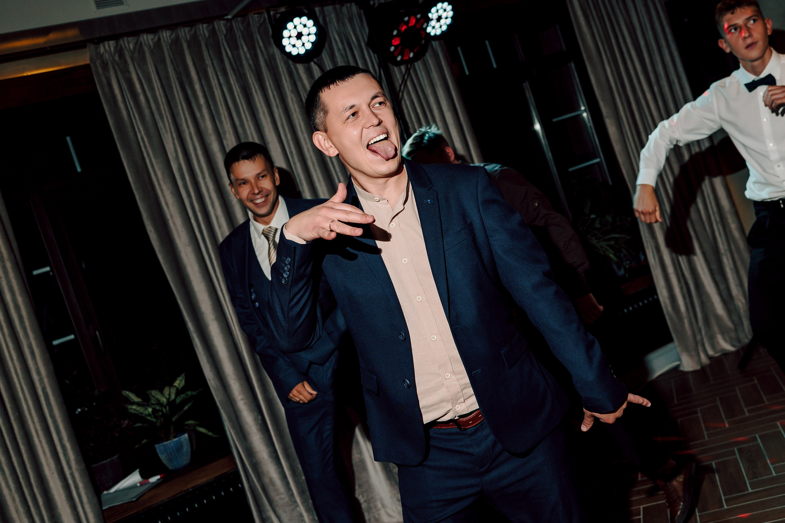 Свадебный день — Глеб и Дарья. Лёшка Варзегов — фотограф