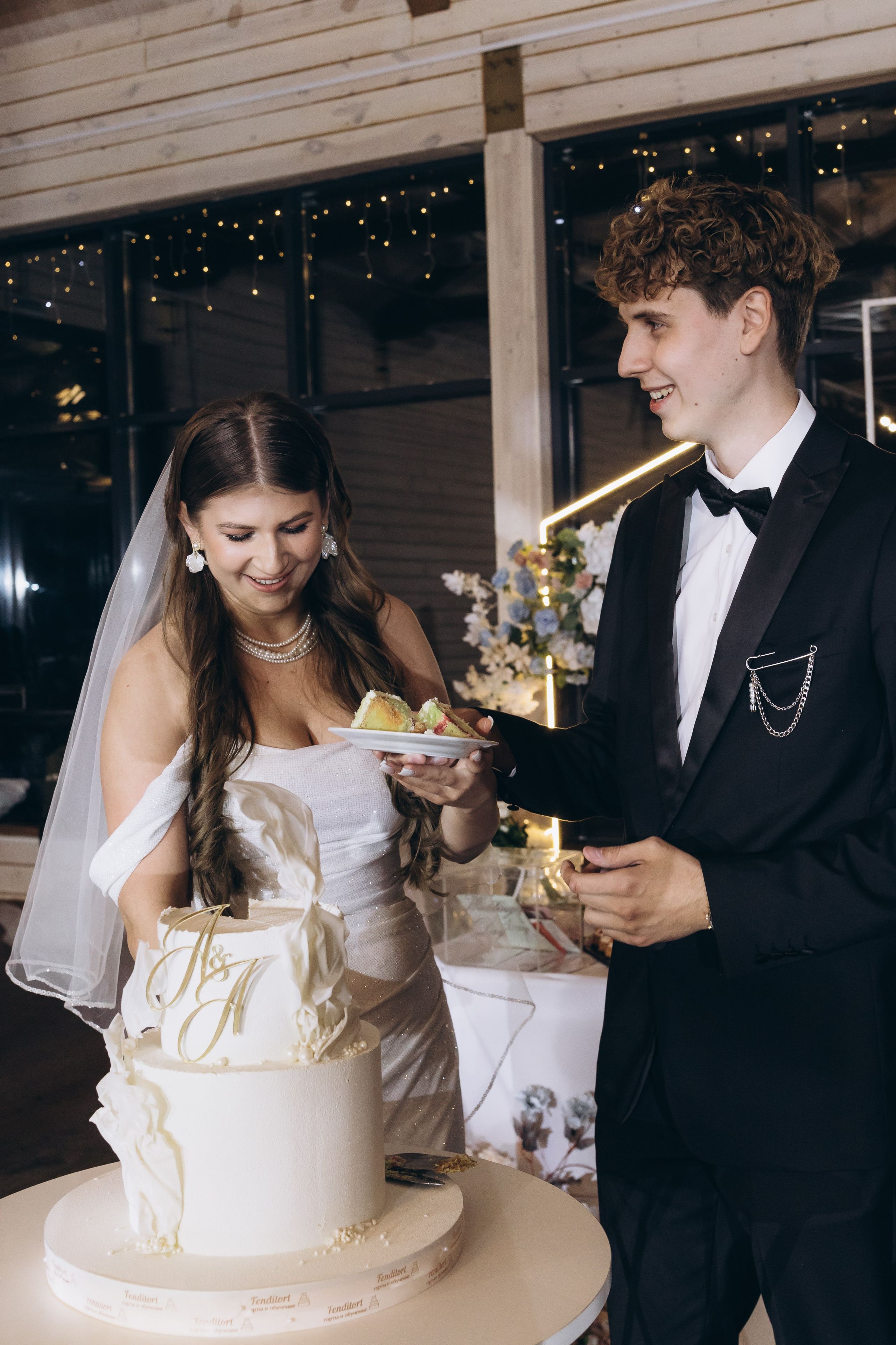 03.08.25 Артем & Анастасия. Свадебный и семейный фотограф в Новосибирске Дарья Кель