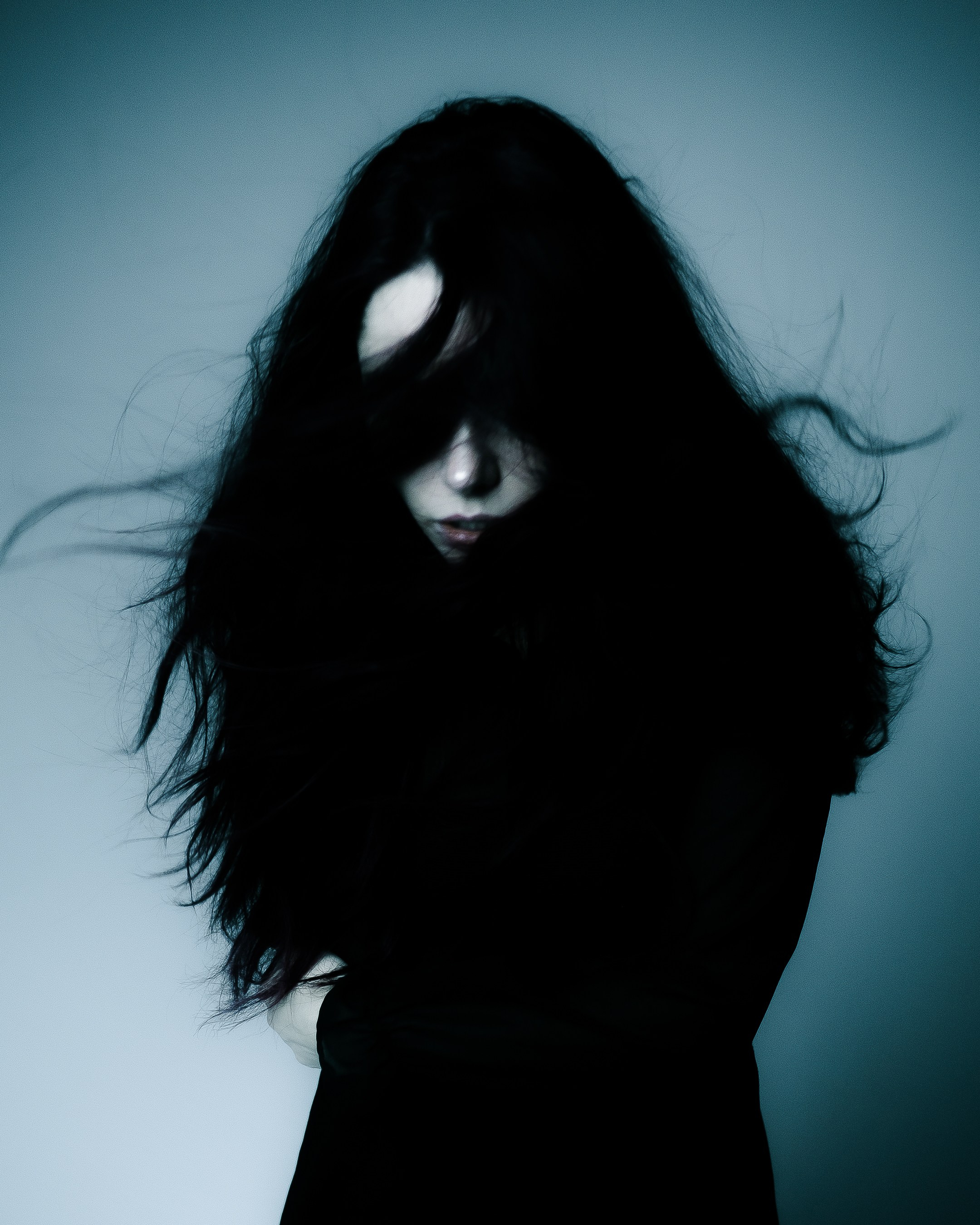 Individuale. Fotografo a Mosca con un’atmosfera notturna di foto