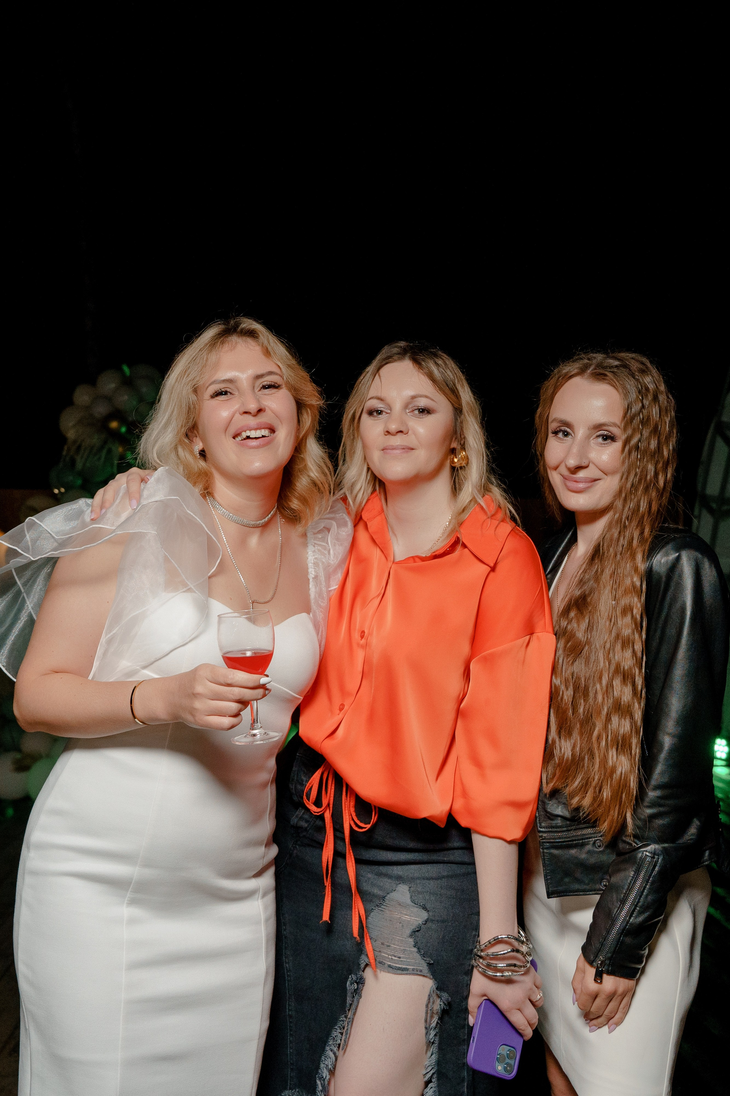 День рождения в шатре на водохранилище. Репортажный фотограф Москва Сергей Дружинин