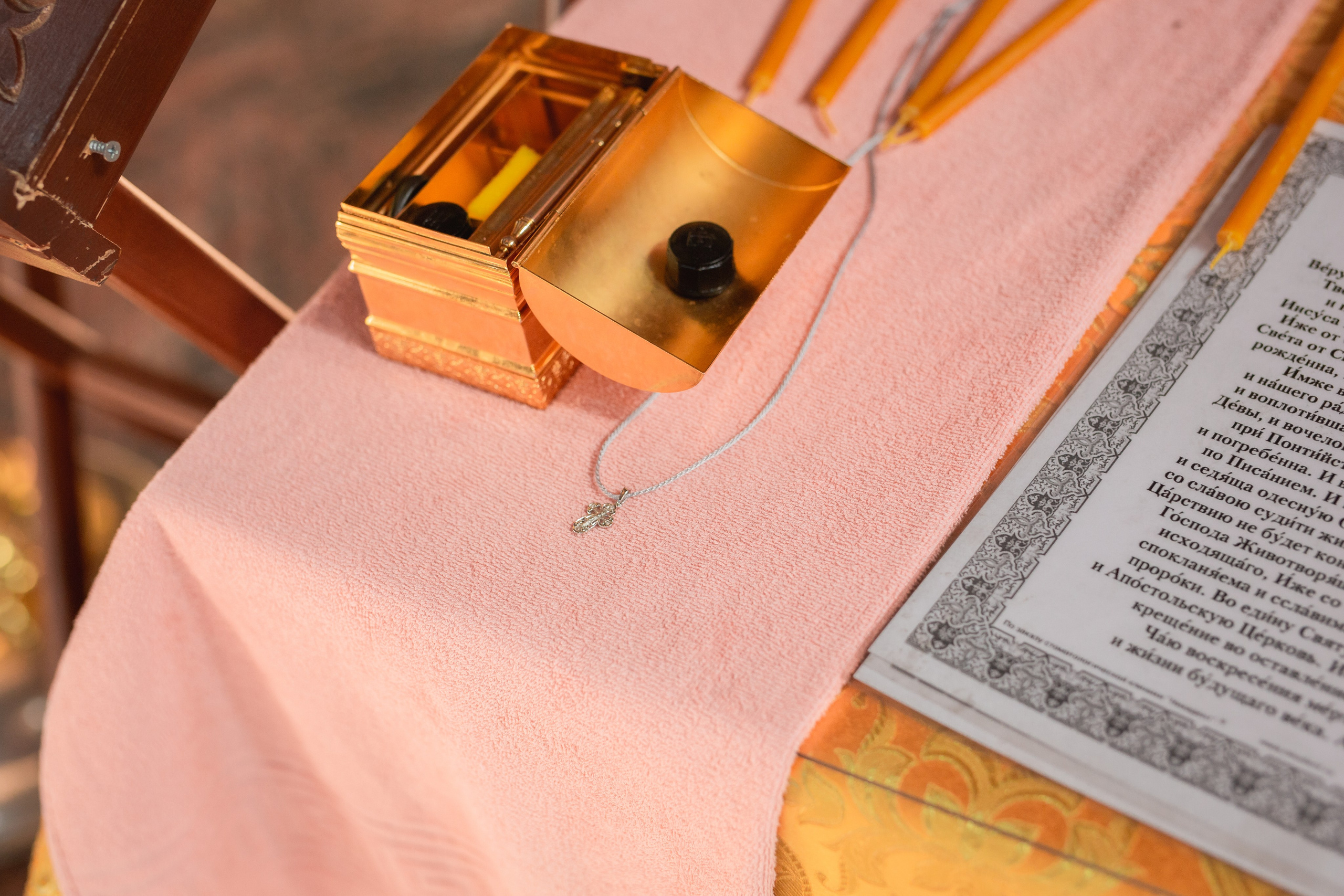 Крещение в храме Св. князя Георгия Всеволодовича. Фотограф беременности и семейный фотограф в Нижнем Новгороде Мила Шелест