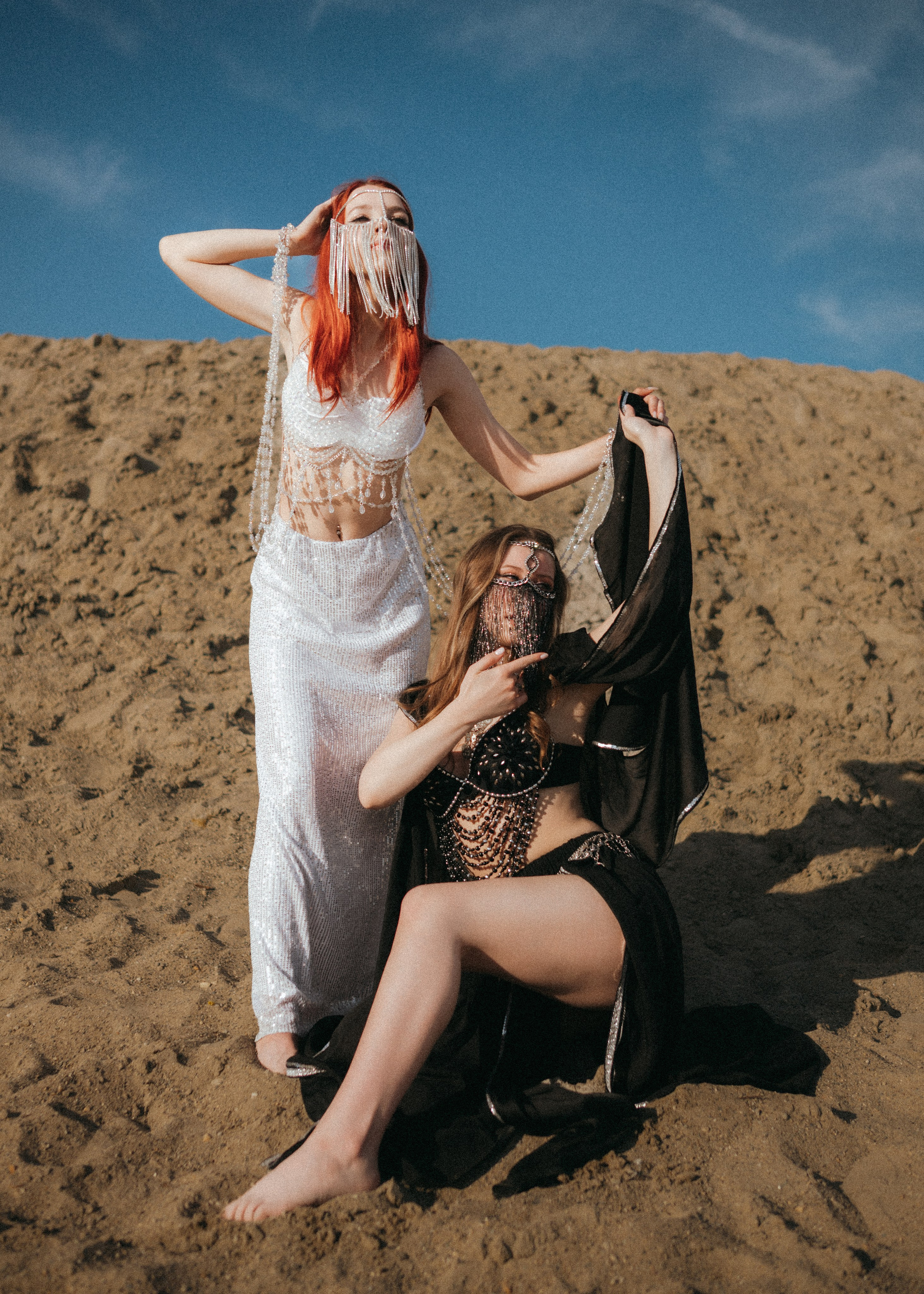 Орг https://t.me/fv_nsk vk.com/fv_nsk #фотовстречинск 💃🏻 @lina_laww Vk: https://vk.com/lina_lavv 💃🏻 @victoryyya_05 https://vk.com/victoryya_kir 👑 Белый костюм и&nbsp;тиара VK @olga.karrott.jewelry