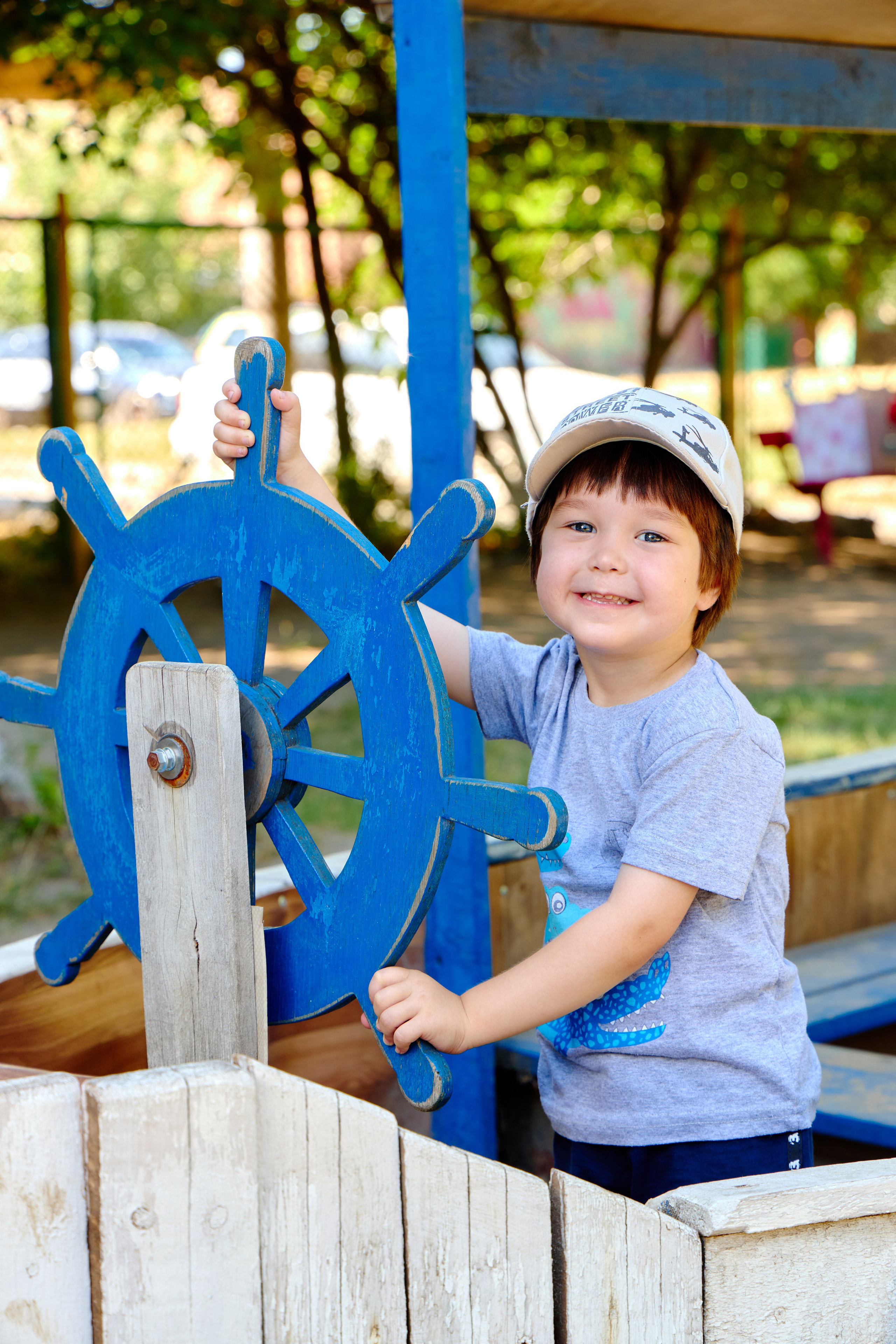 Пример летней съёмки в детском саду № 92 младшая группа Ромашки. Фотограф Выпускные альбомы Таганрог Сергей Коробченко