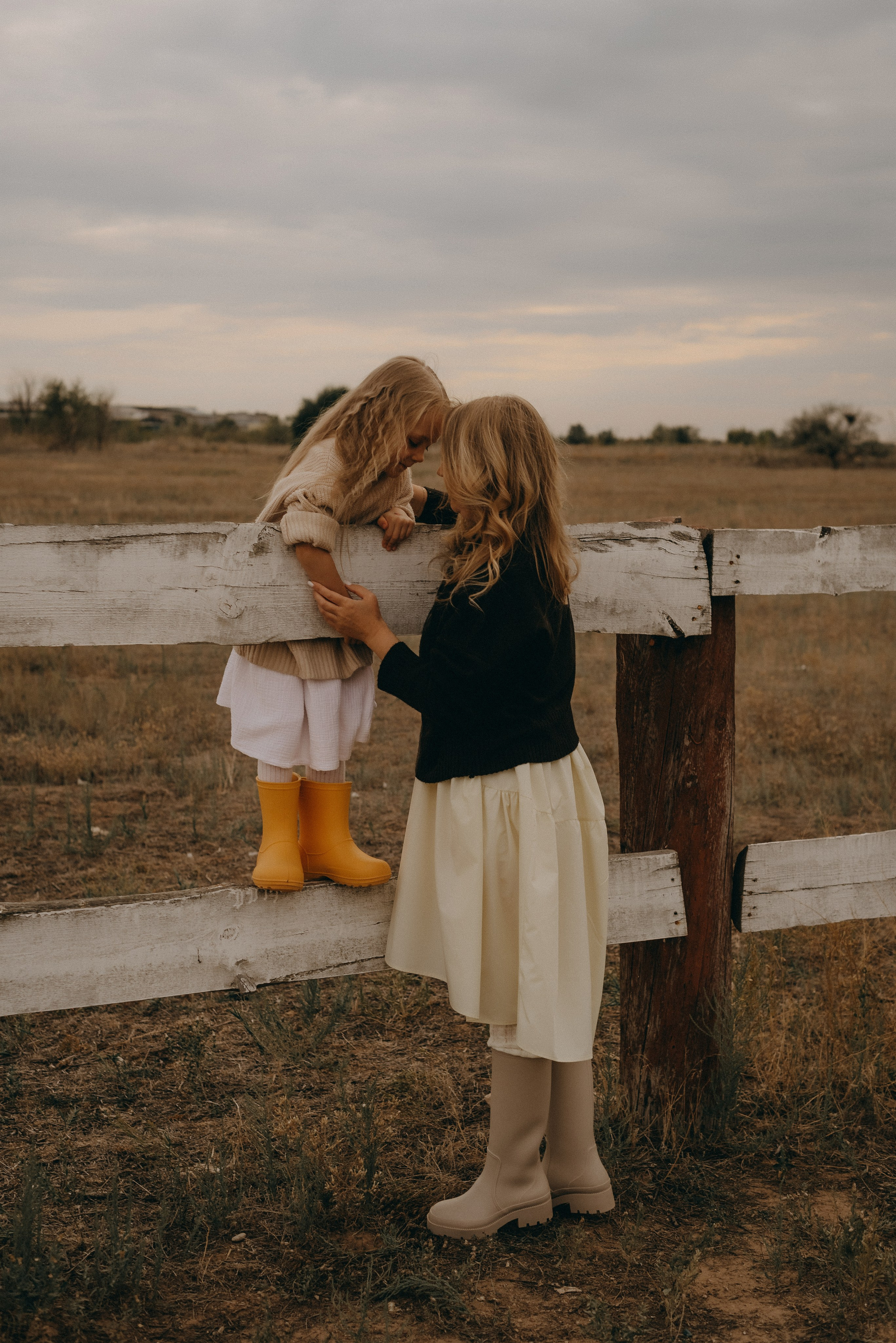 Света и Даша