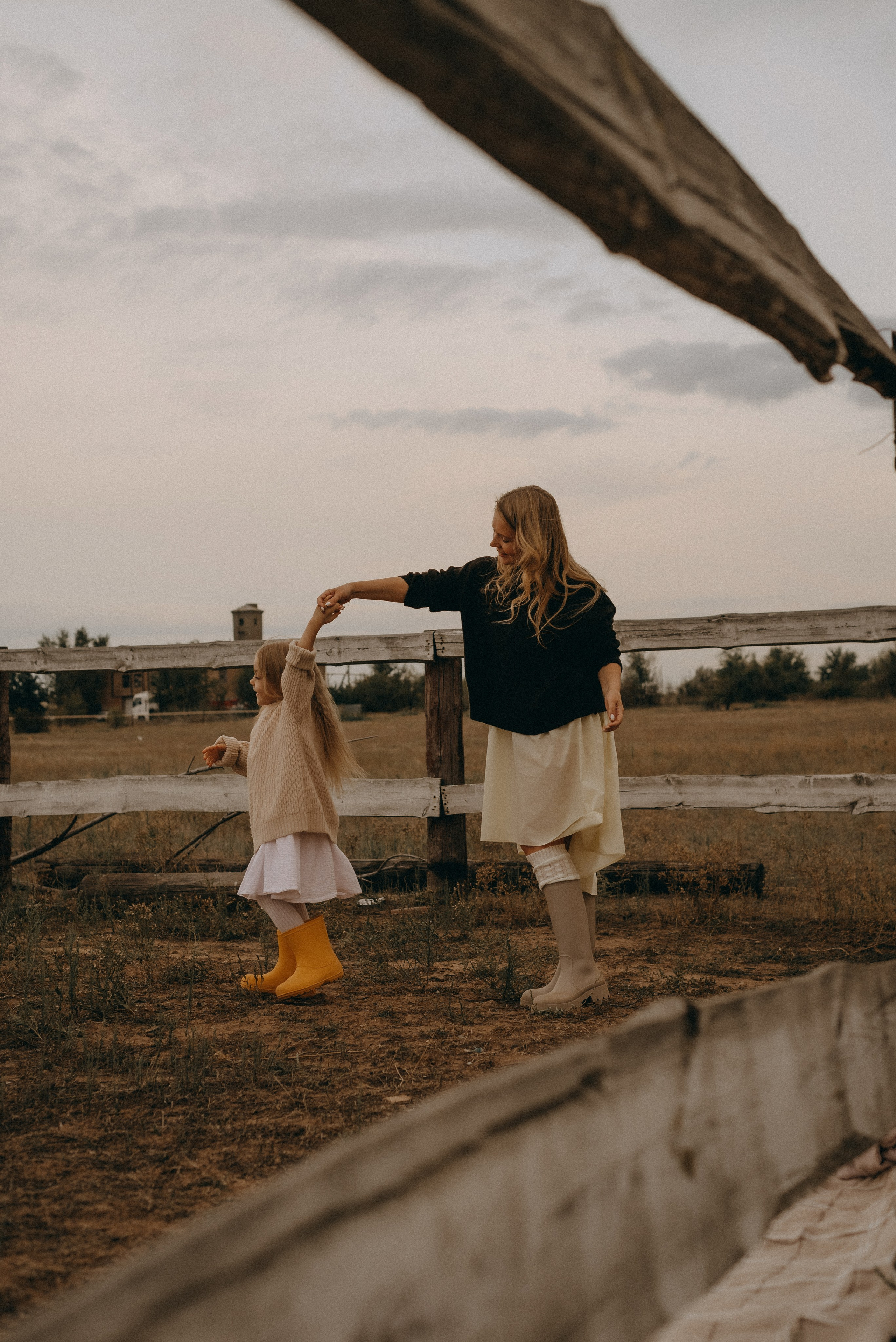 Света и Даша