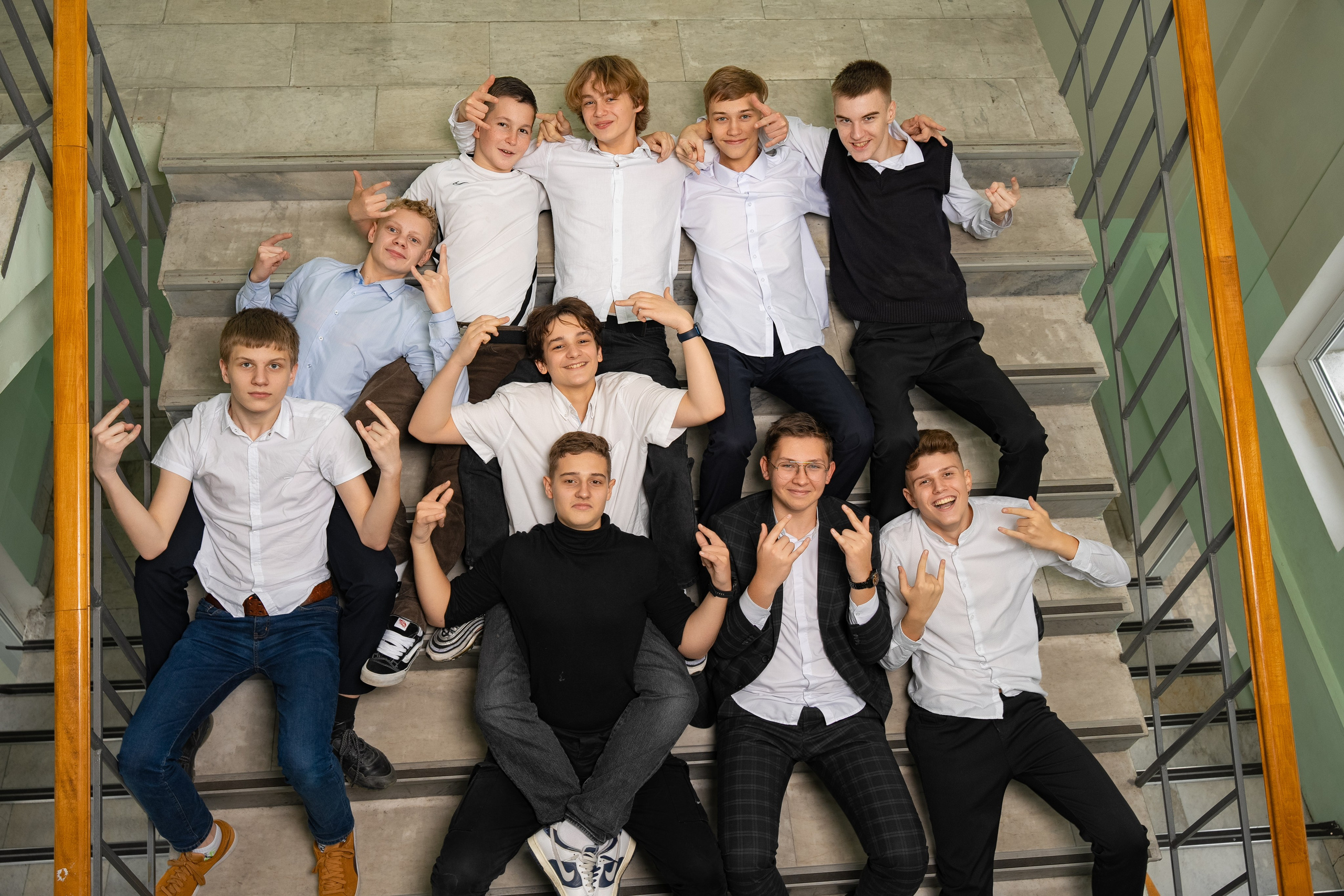 Счастливчики прошлых сезонов. RnestAlbums — выпускные альбомы в Симферополе, Севастополе и Ялте