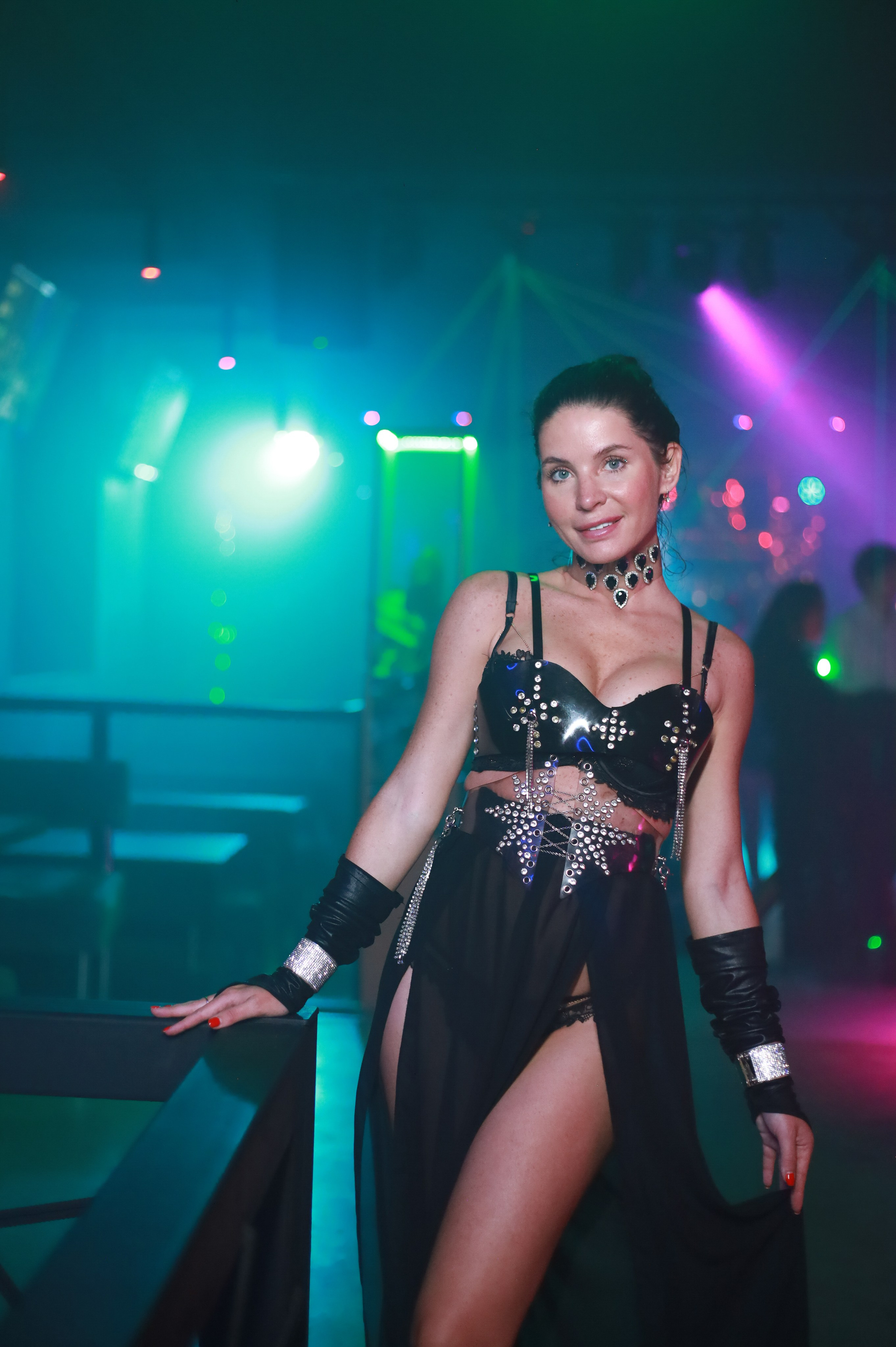 Клуб Резиденция лучшее. Контакты