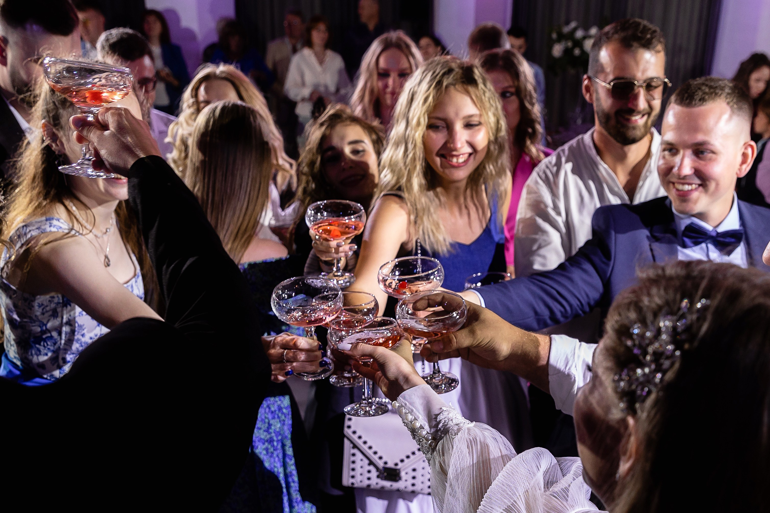 Юля и Александр. Свадебный и семейный фотограф Татьяна Ласкина в Великом Новгороде