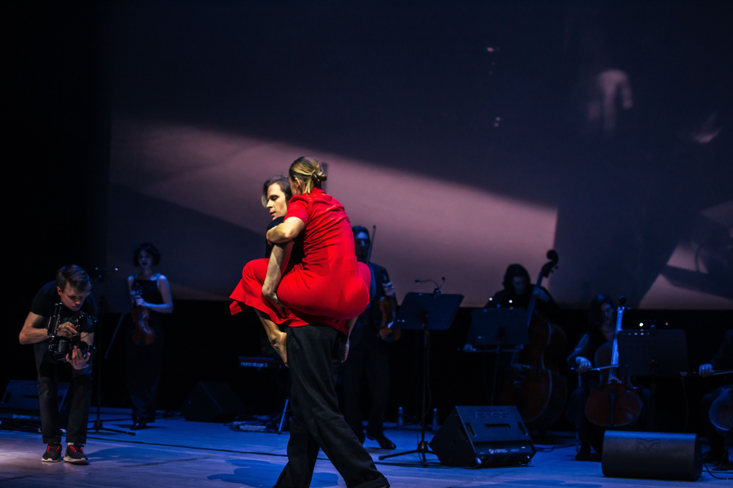 Концерт оркестра Cinematica. Репортажный фотограф в Новосибирске