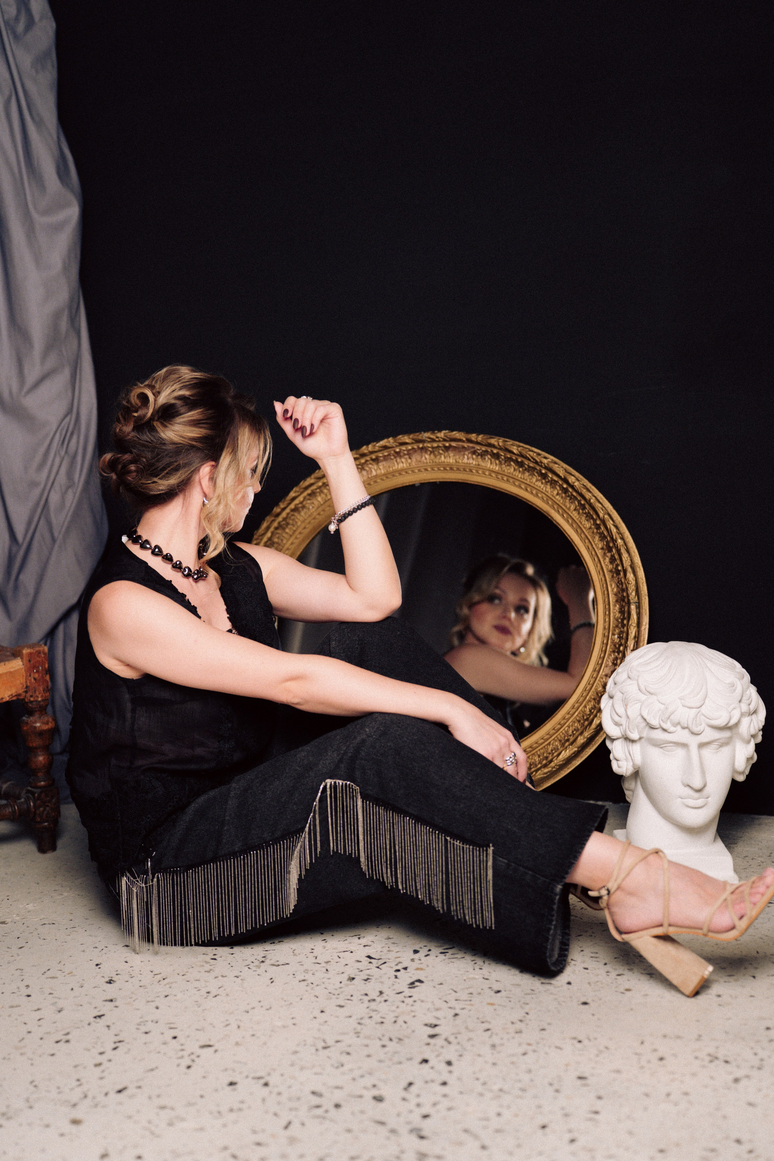 НОВОГОДНЯЯ ФОТОСЕСИИЯ В СТУДИИ ДЛЯ ДЕВУШКИ И ПРОГУЛКА ПО ЧЕРНЫШЕВСКОЙ. Профессиональный фотограф, Санкт-Петербург — Виктория Богомолова