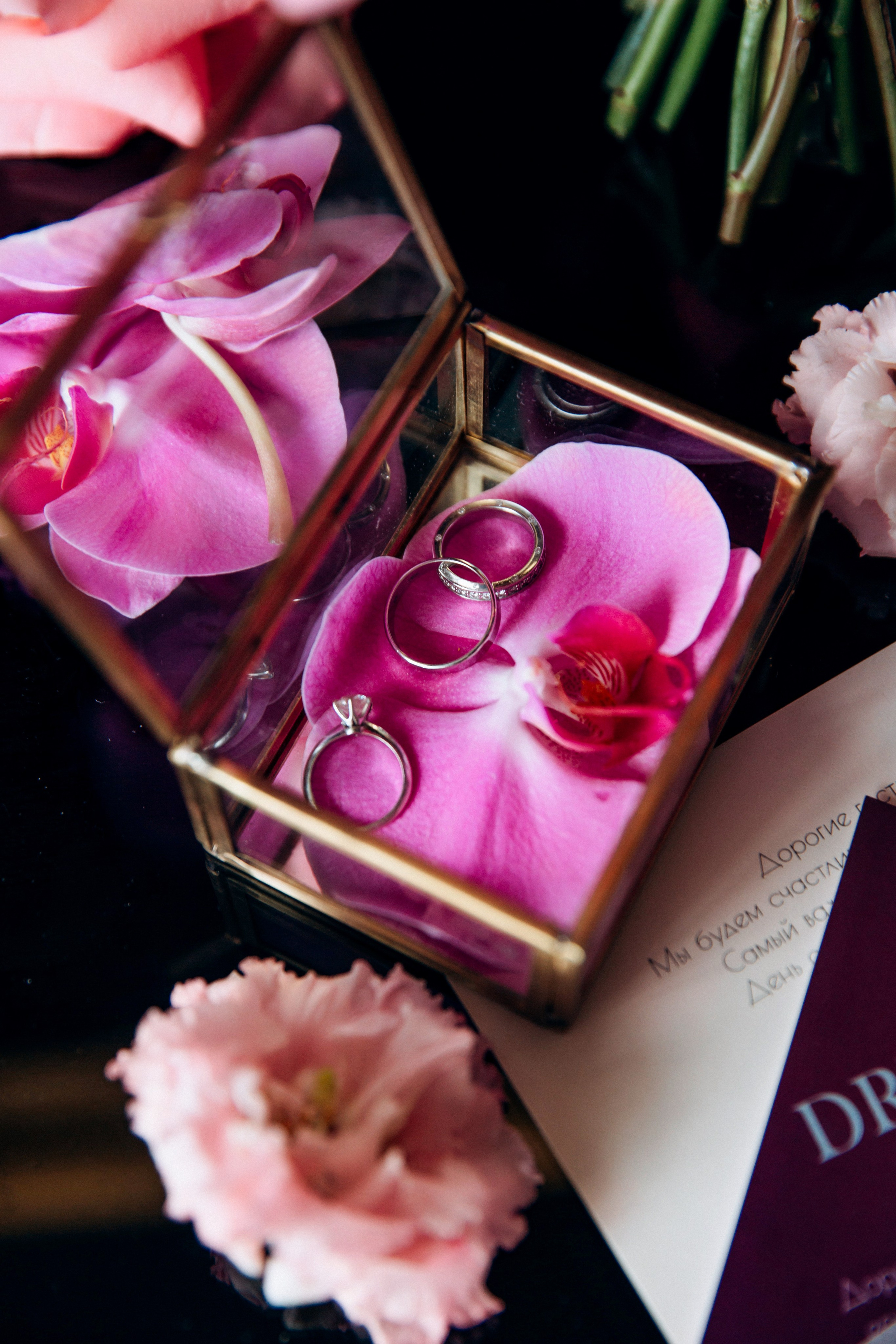 Неоновая свадьба. Свадебный фотограф в Санкт-Петербурге Вика Стукачева