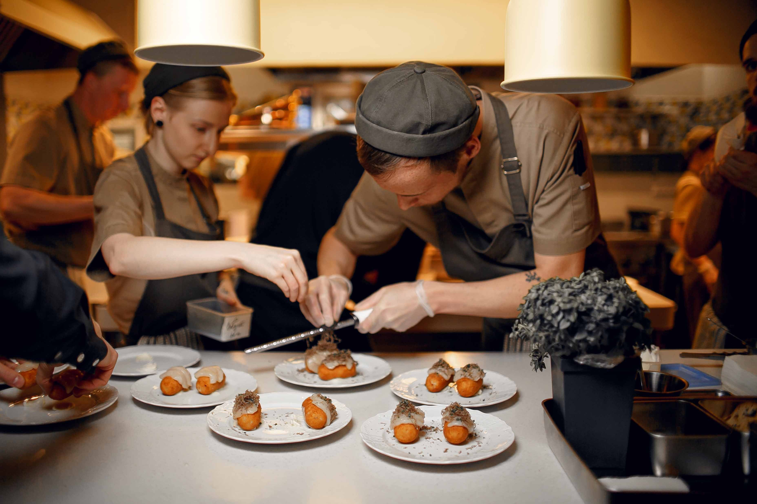 Гастроужин в «Остерия Лючия». Ваш репортажный фотограф Артемий Антонов