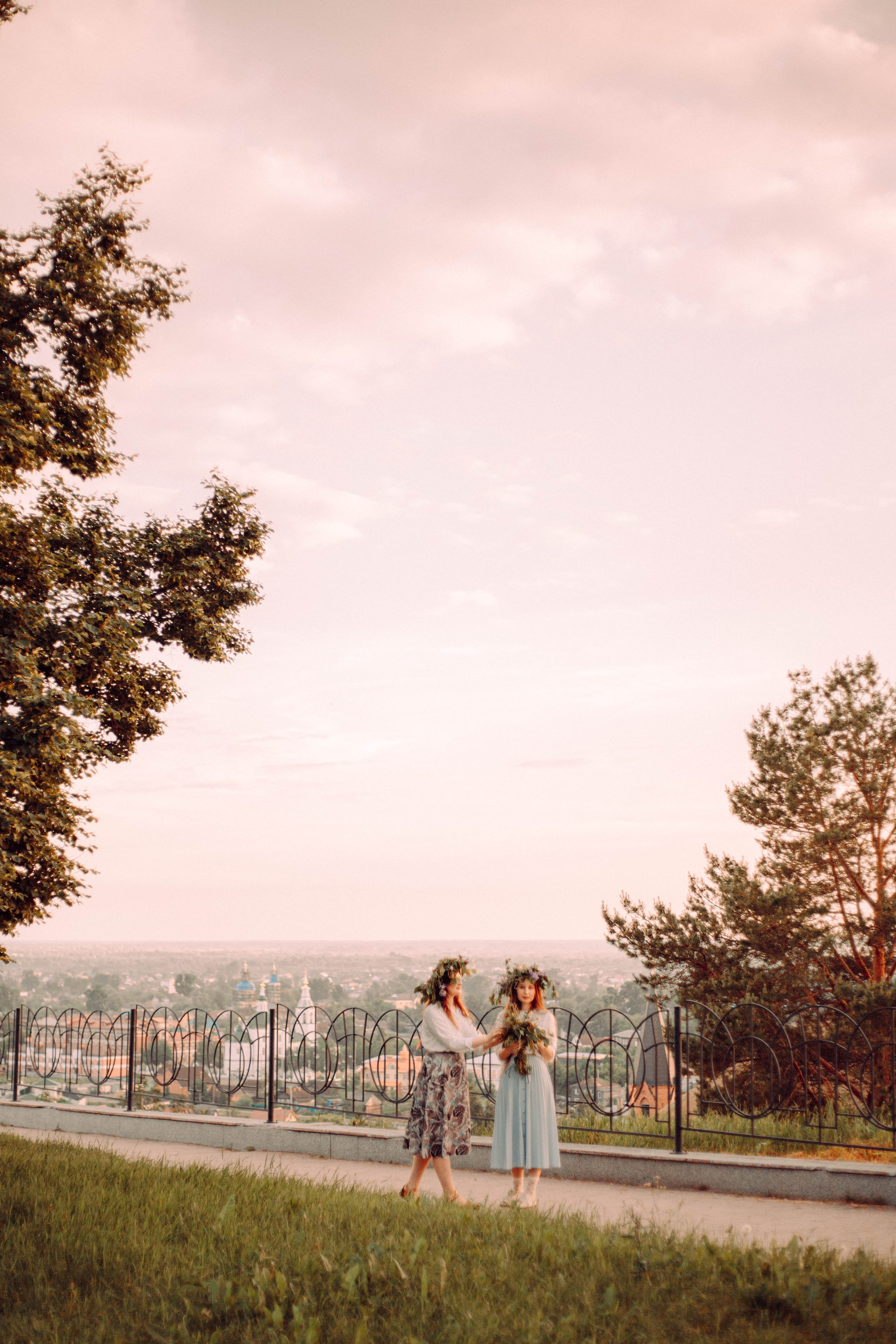 Девичьи венки. Арт-фотограф Крис Л. в Тобольске: портрет, семейные, свадьбы