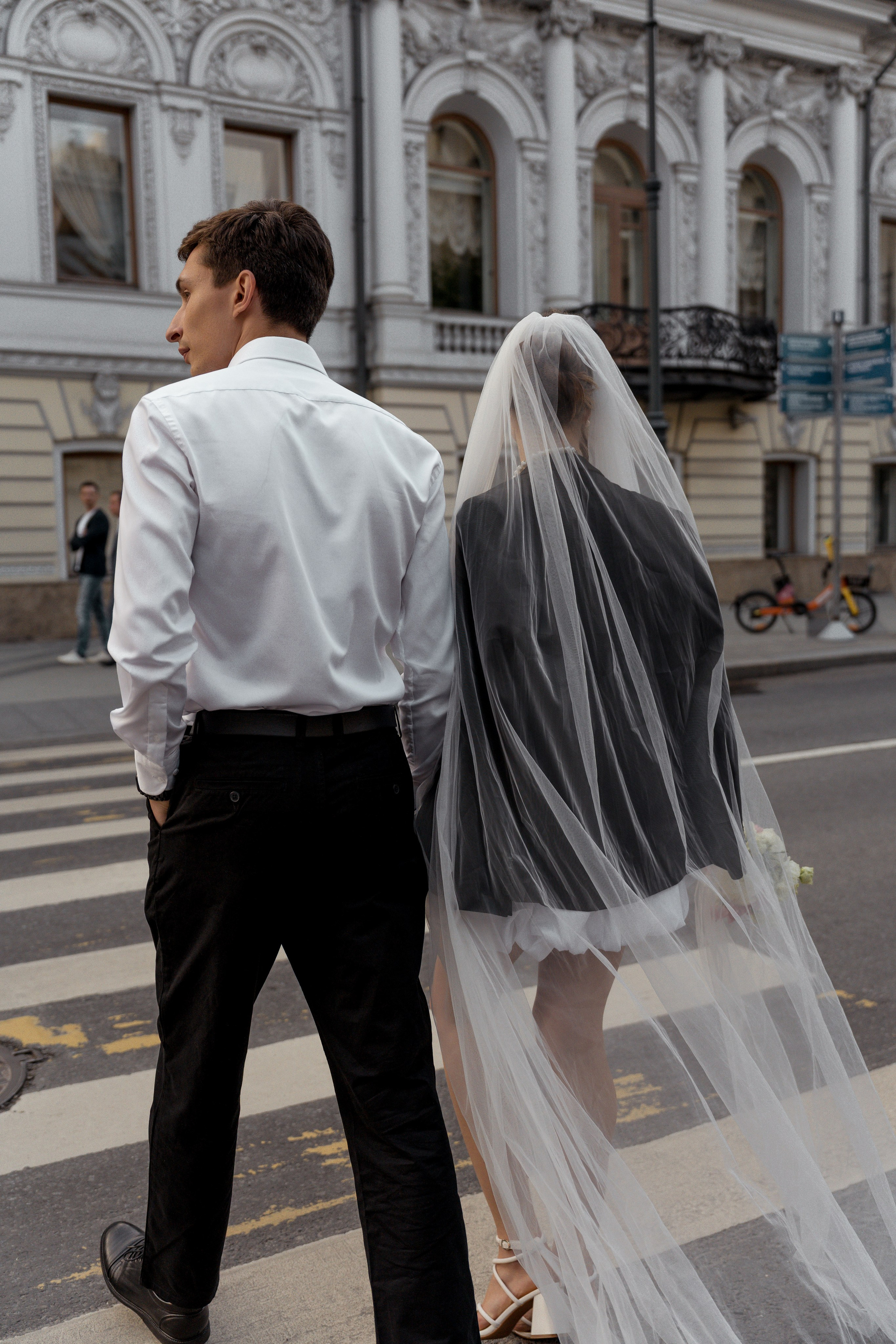 Свадебная прогулка в Москве в центре стритстайл