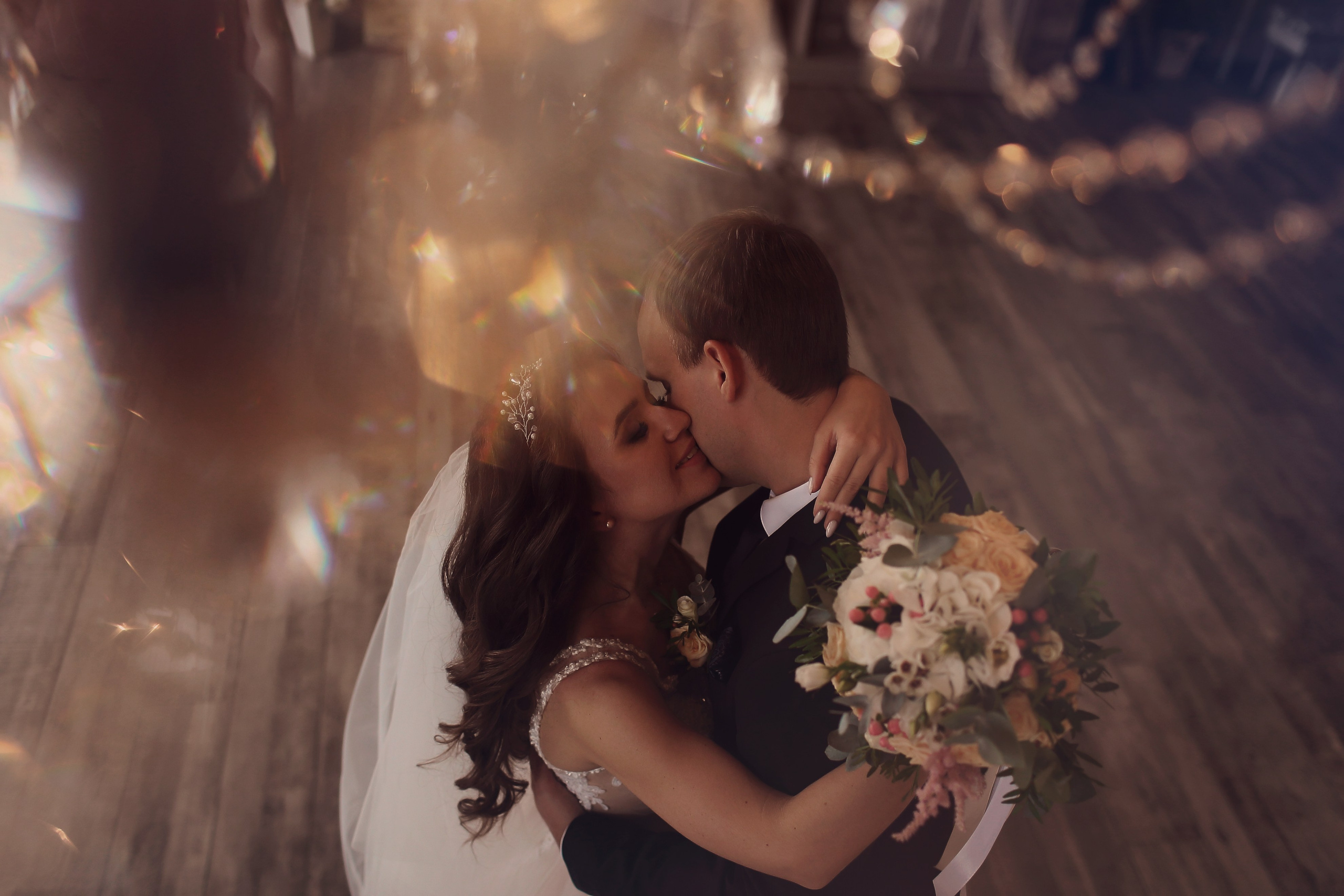 Свадебный и репортажный фотограф в Ярославле и Санкт-Петербурге Роман Микрюков