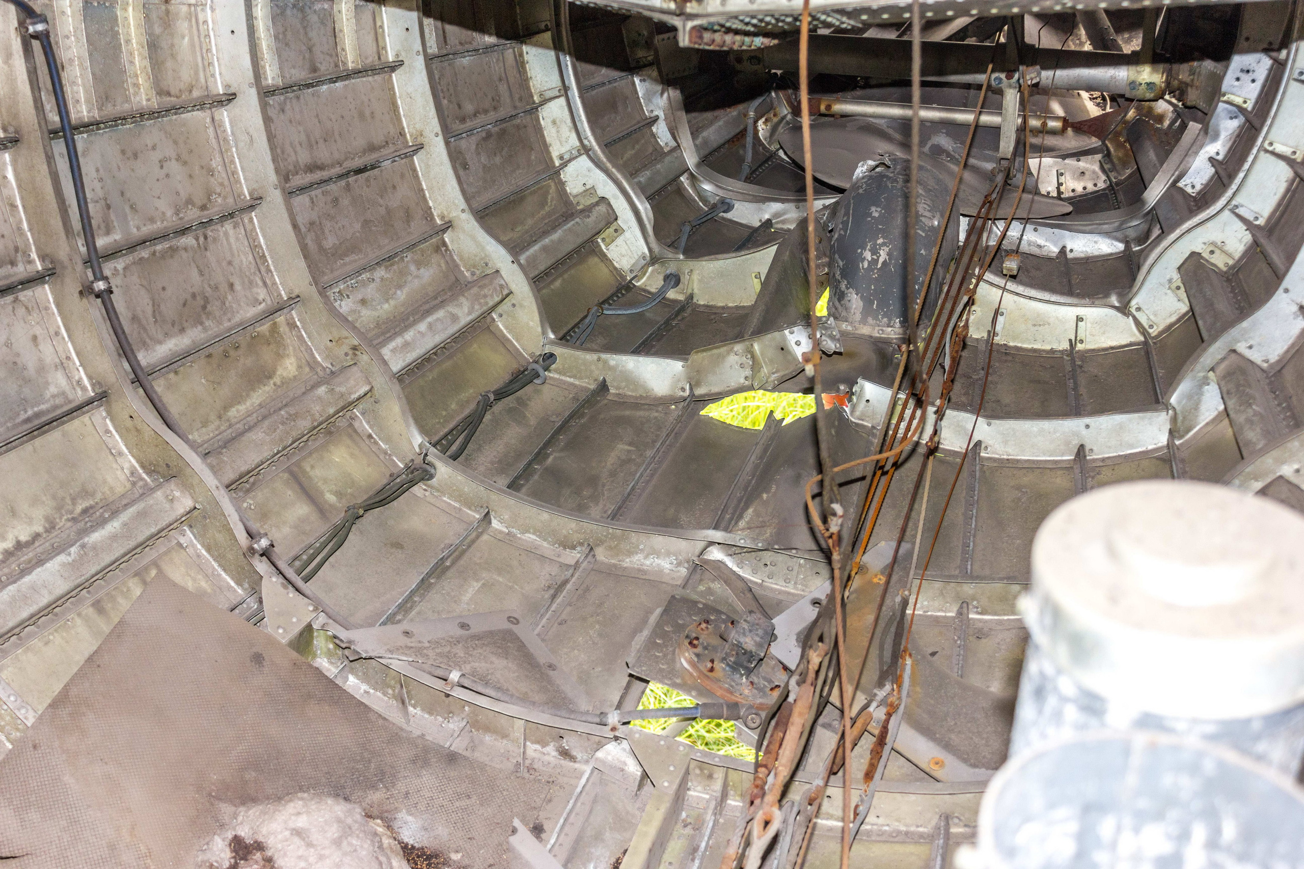 Ил-12 (Монино). Фотоальбом показывающий увлекательный мир авиации и мир медведей Андрея Иванова