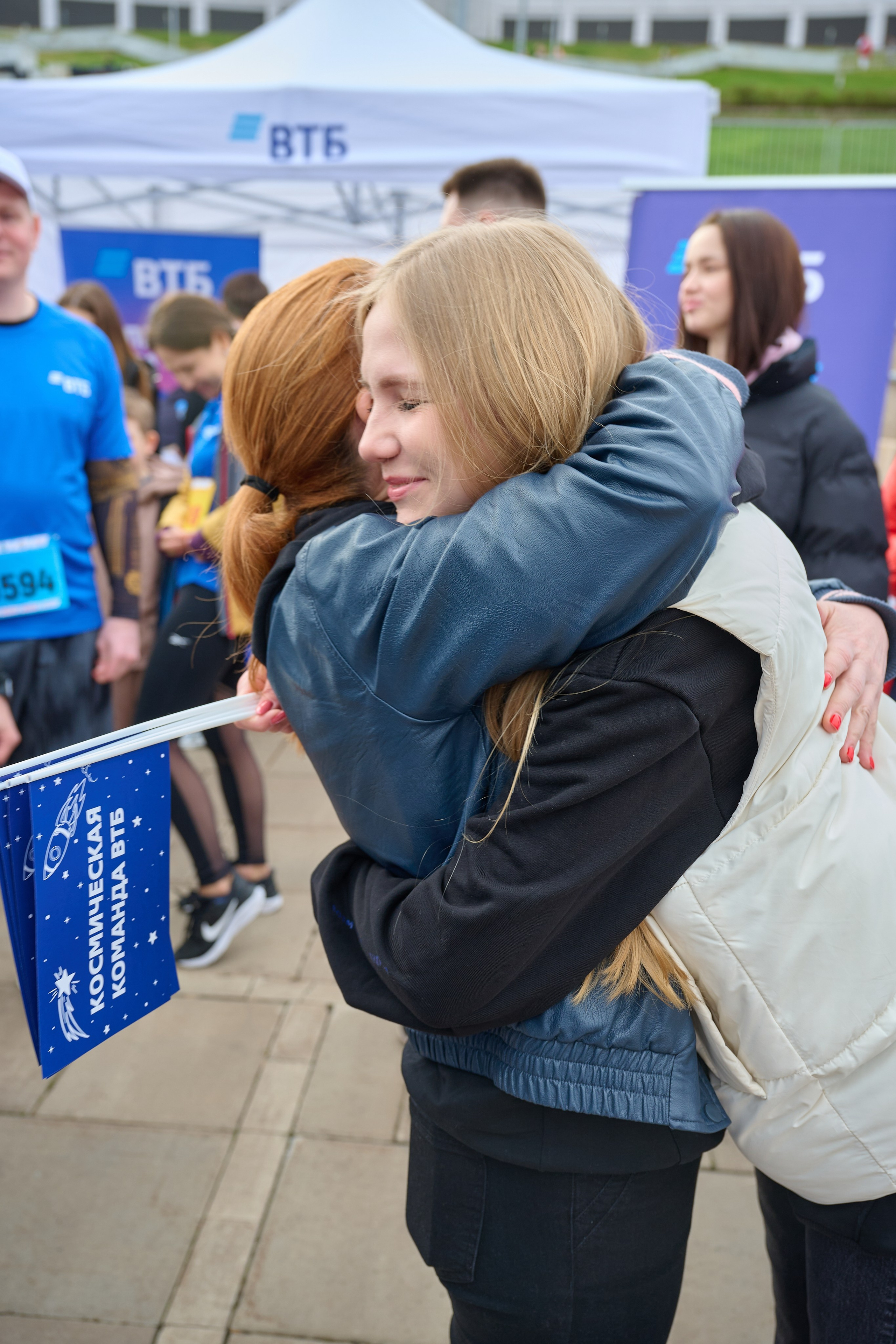 Самарский космический полумарафон 2026 (с командой ВТБ). Фотограф в Самаре