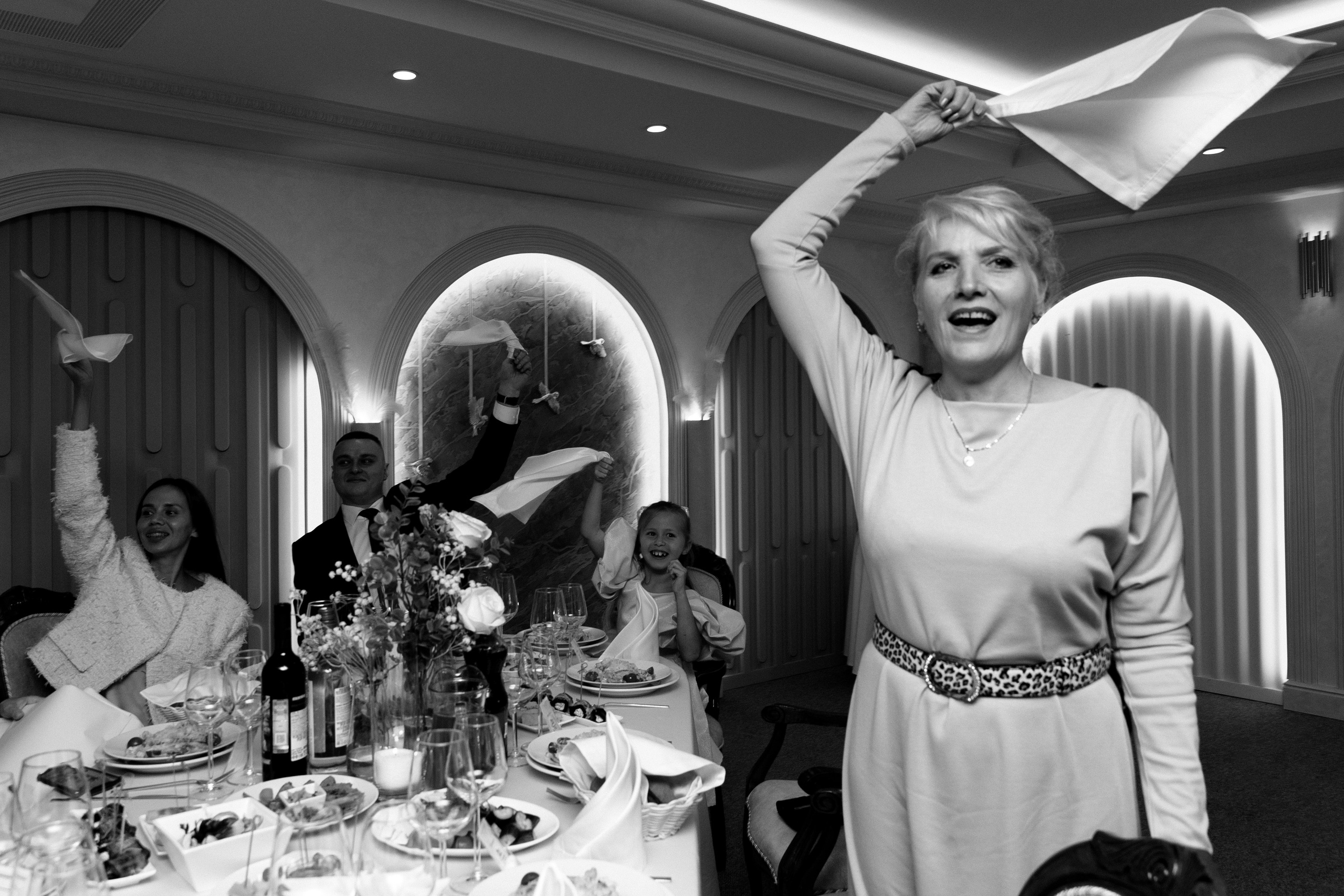 Банкет (Кристина&Алексей). Свадебные фотографы в г. Сургут Маркова Наталья и Замахина Елена