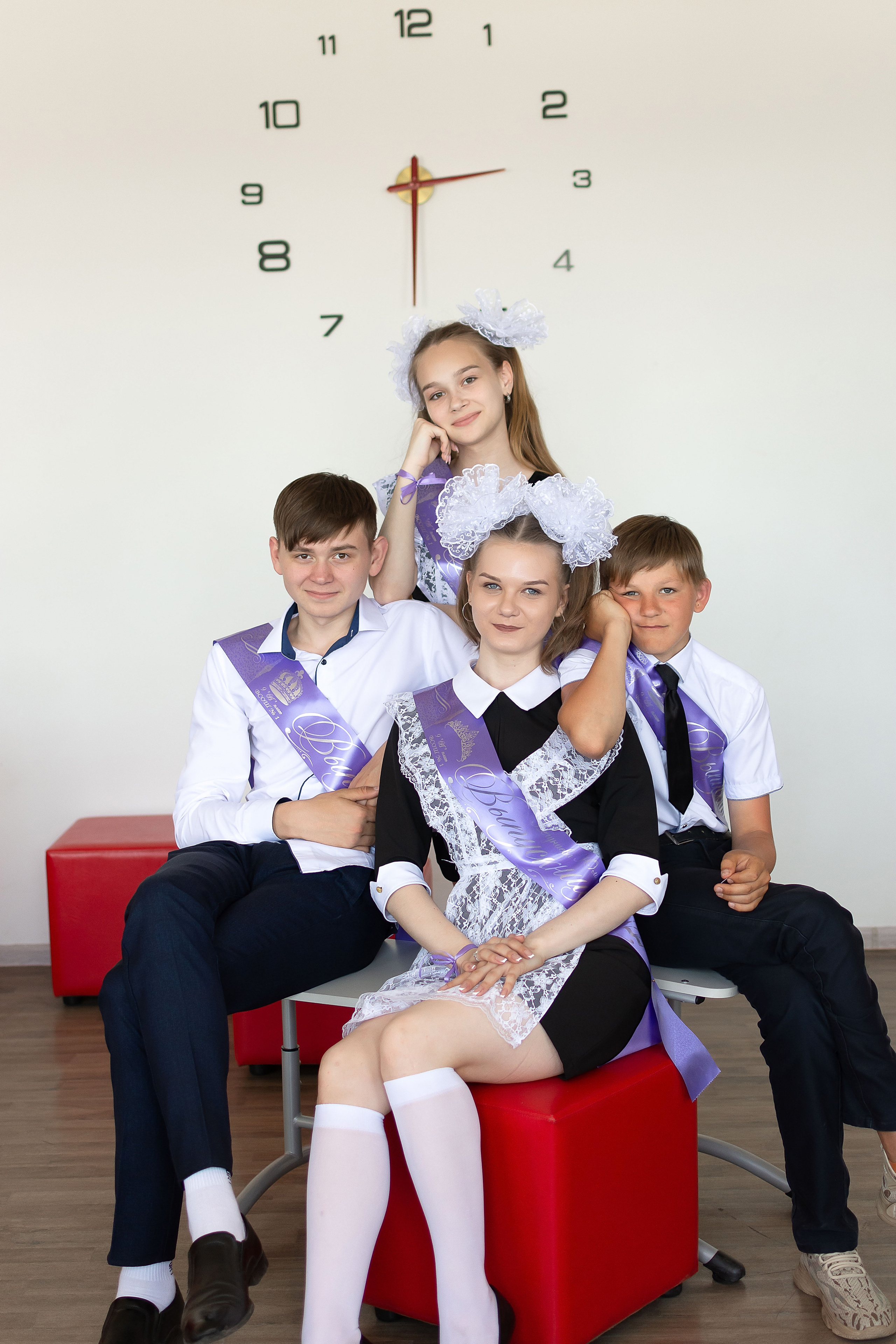 Школьные фотосессии. Школьный и детский фотограф в Новосибирской области