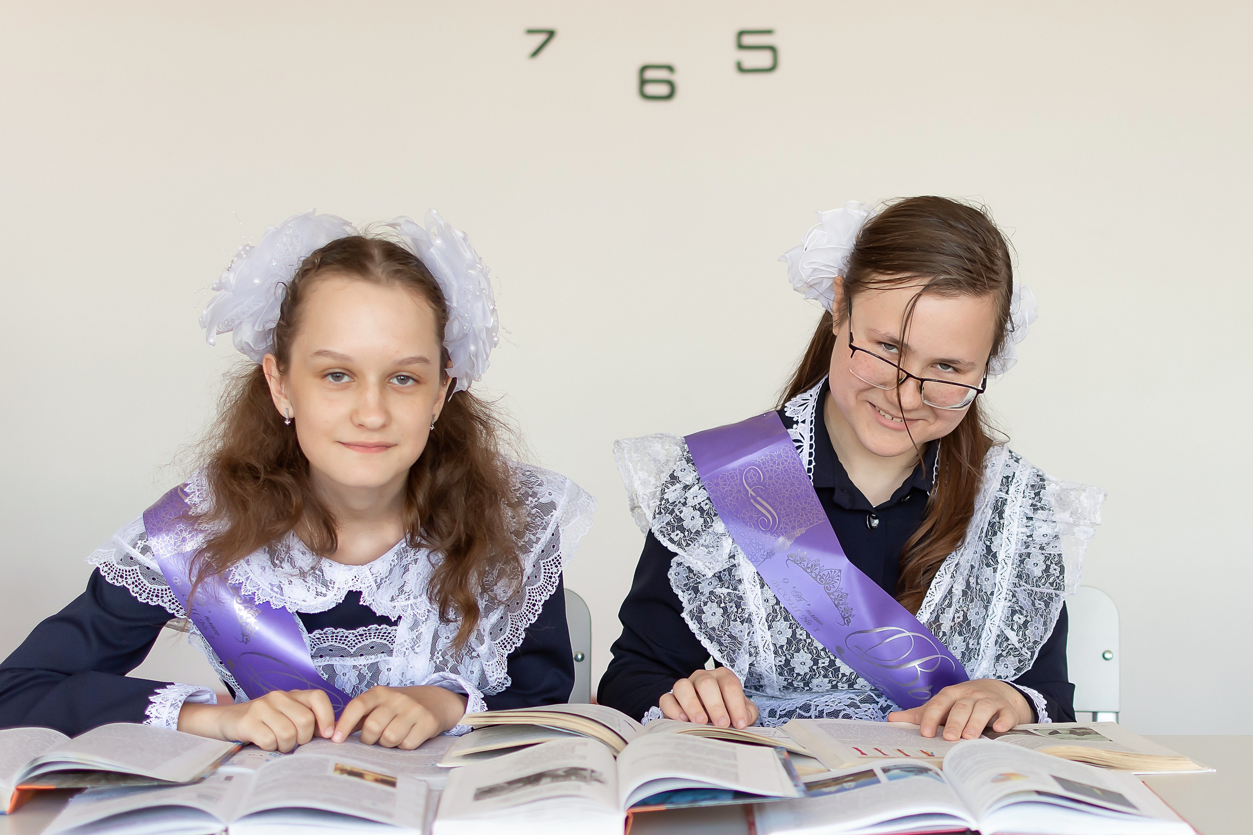 Школьные фотосессии. Школьный и детский фотограф в Новосибирской области