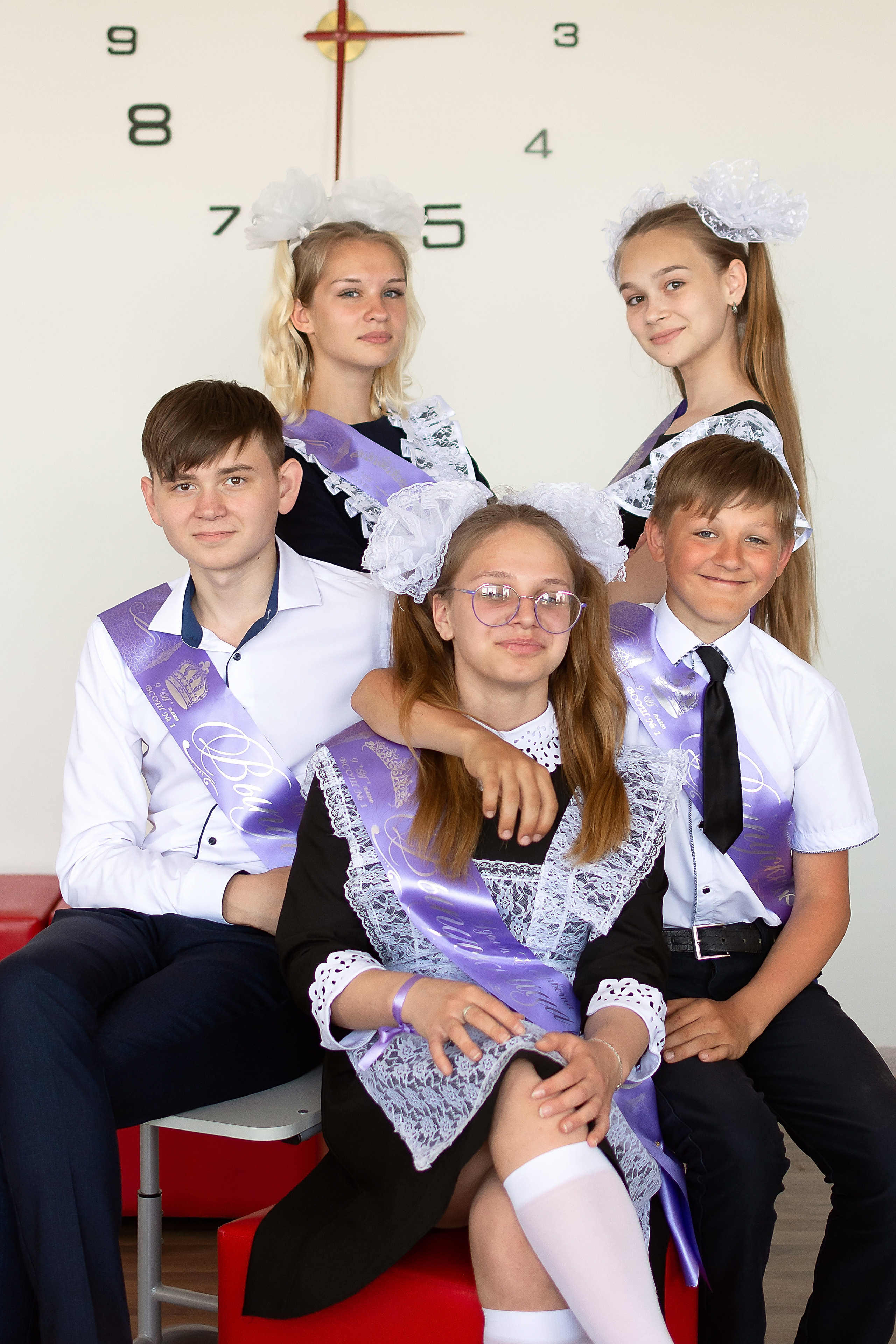 Школьные фотосессии. Школьный и детский фотограф в Новосибирской области