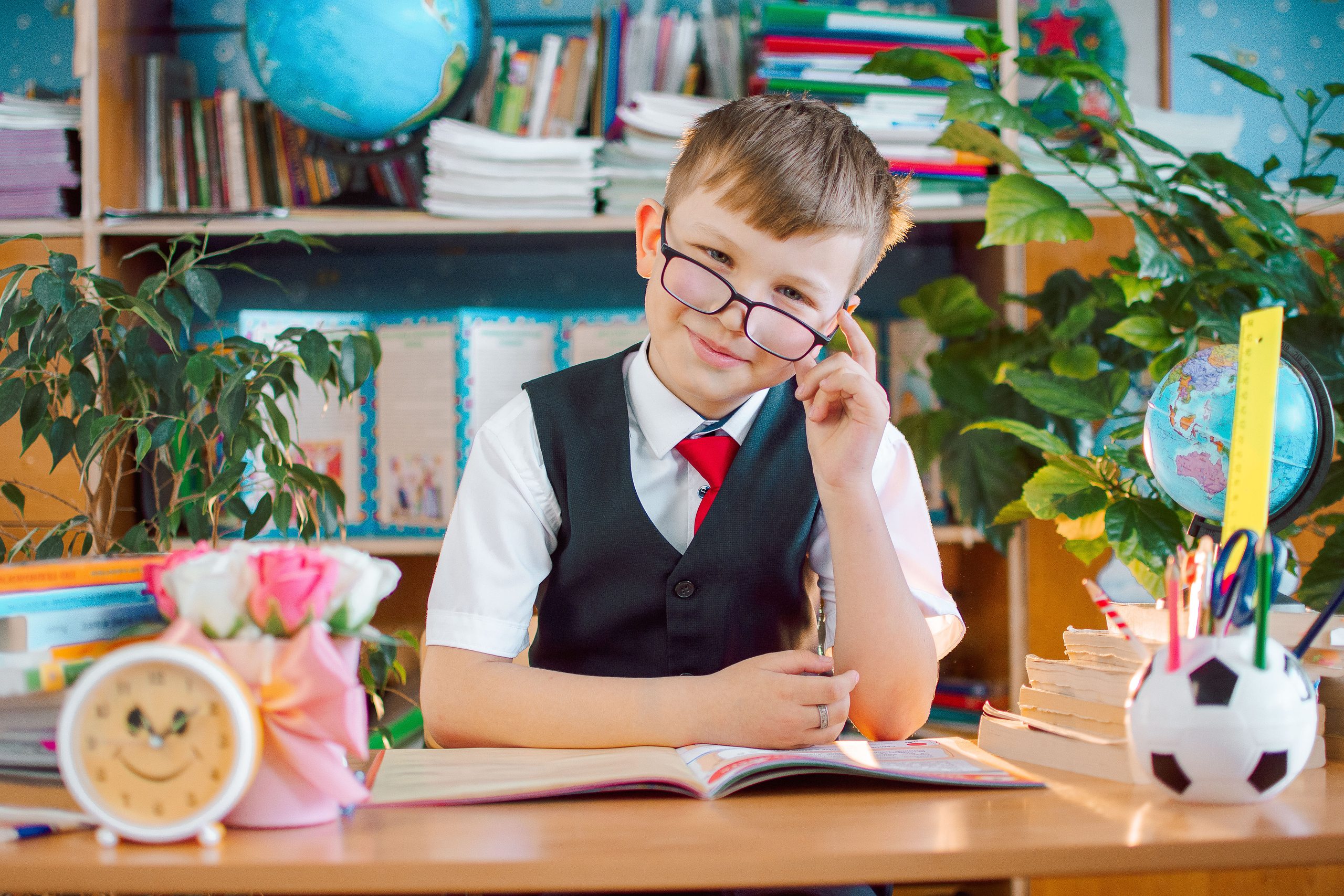 Школьные фотосессии. Школьный и детский фотограф в Новосибирской области