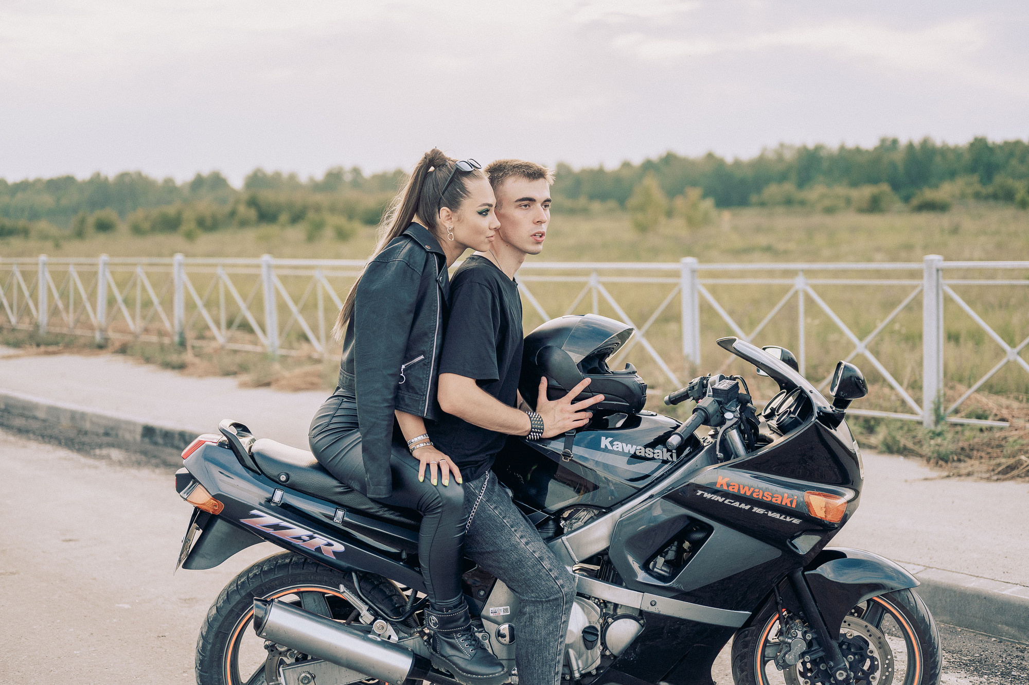 Вика и Влад. Школьный и детский фотограф в Новосибирской области